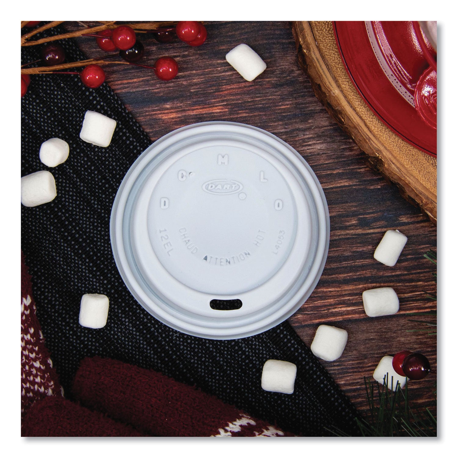 SOLO® Cappuccino Dome Sipper Lids, Fits 12 oz Hot Cups, Plastic, White, 1,000/Carton