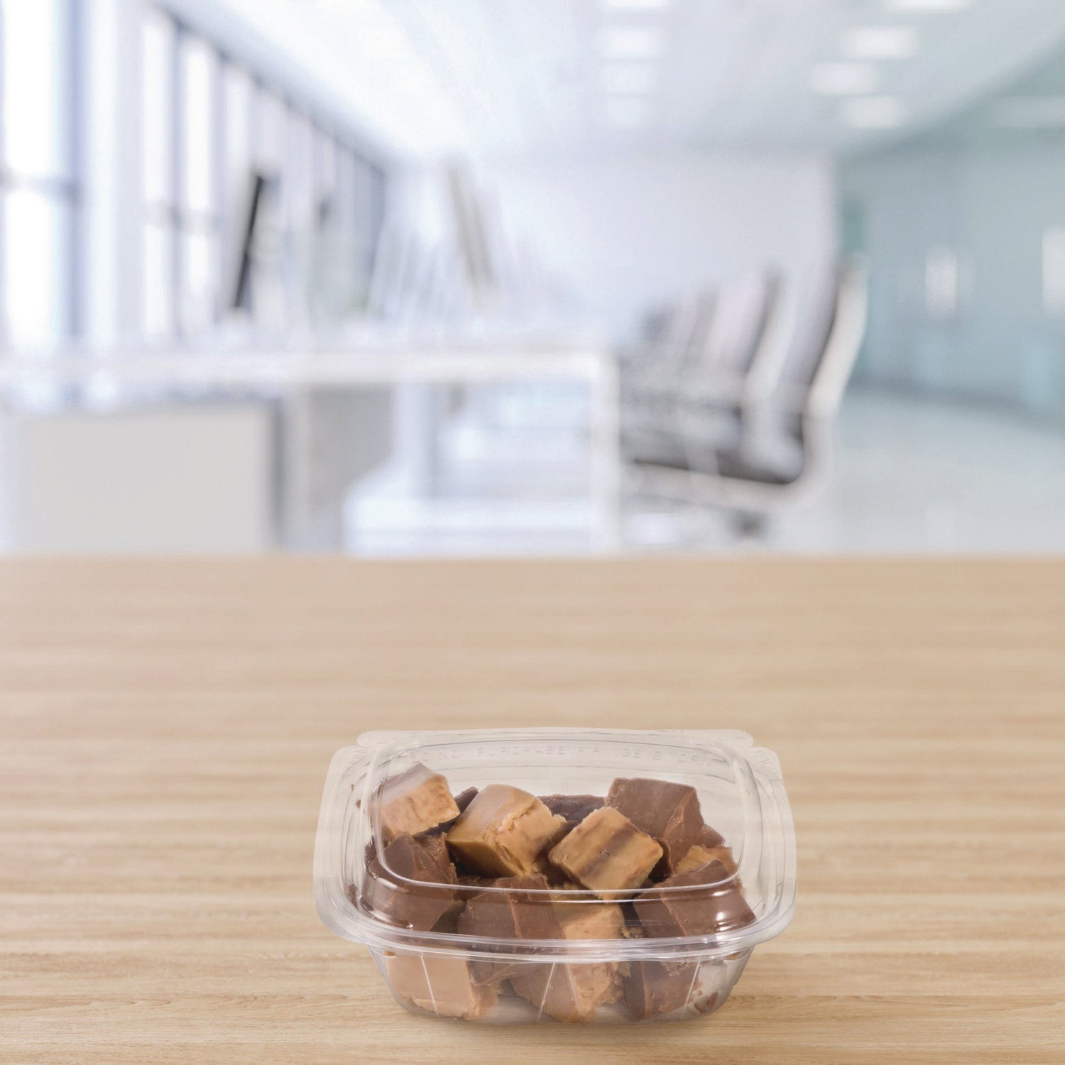 Dart® ClearPac SafeSeal Tamper-Resistant/Evident Containers, Domed Lid, 8 oz, Clear, Plastic, 100/Bag, 2 Bags/Carton