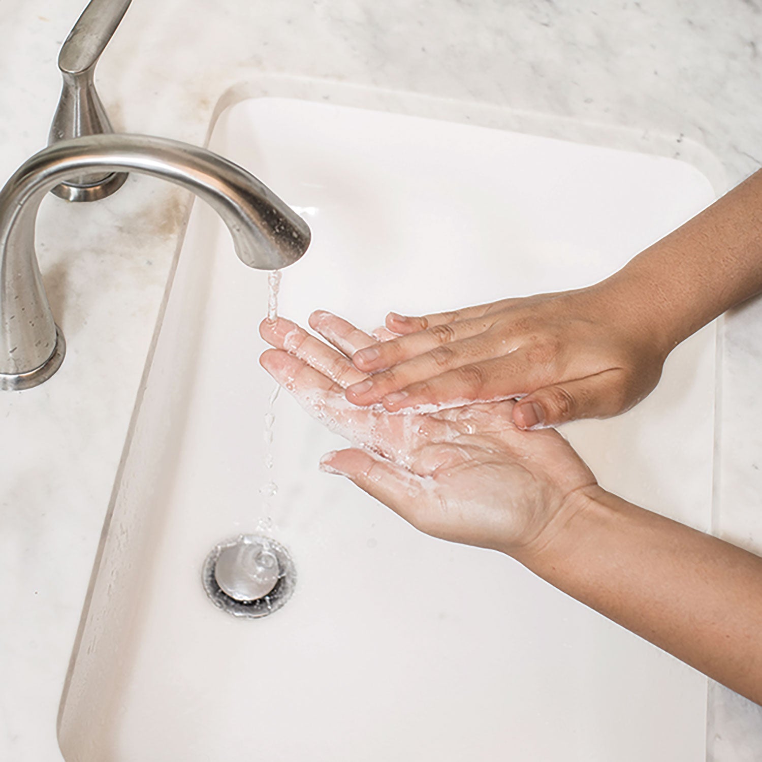 Pure by Gloss™ Hand Wash, Vibrant Lemon Scent, 12.2 oz, 12/Carton