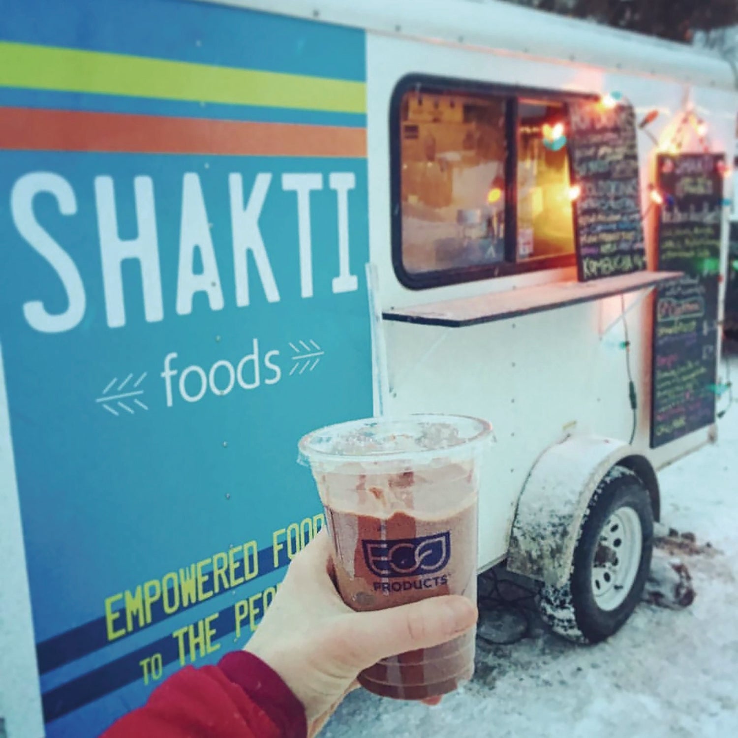 Eco-Products® BlueStripe Recycled Content Cold Cup Flat Lids, Fits 9 oz to 24 oz Cold Cups, Plastic, Clear, 100/Pack, 10 Packs/Carton