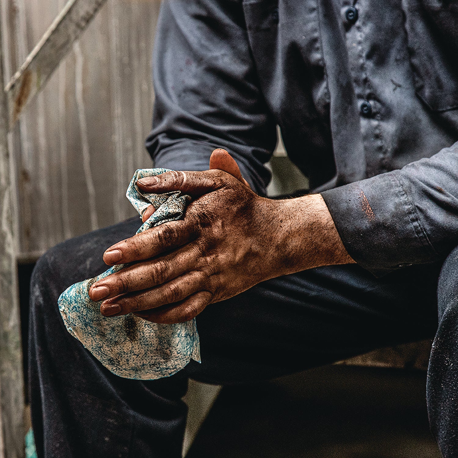 SCRUBS® Hand Cleaner Towels, Cloth, 10 x 12, Citrus, Blue/White, 72/Bucket