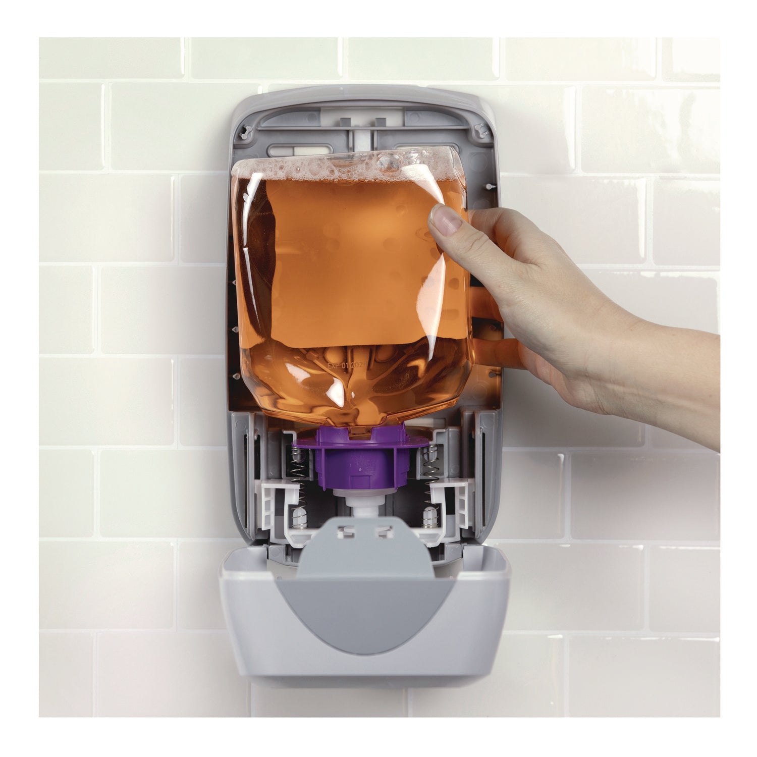 Boardwalk® Foam Antibacterial Handwash, Fresh Fruit Scent, 1,250 mL Refill, 4/Carton