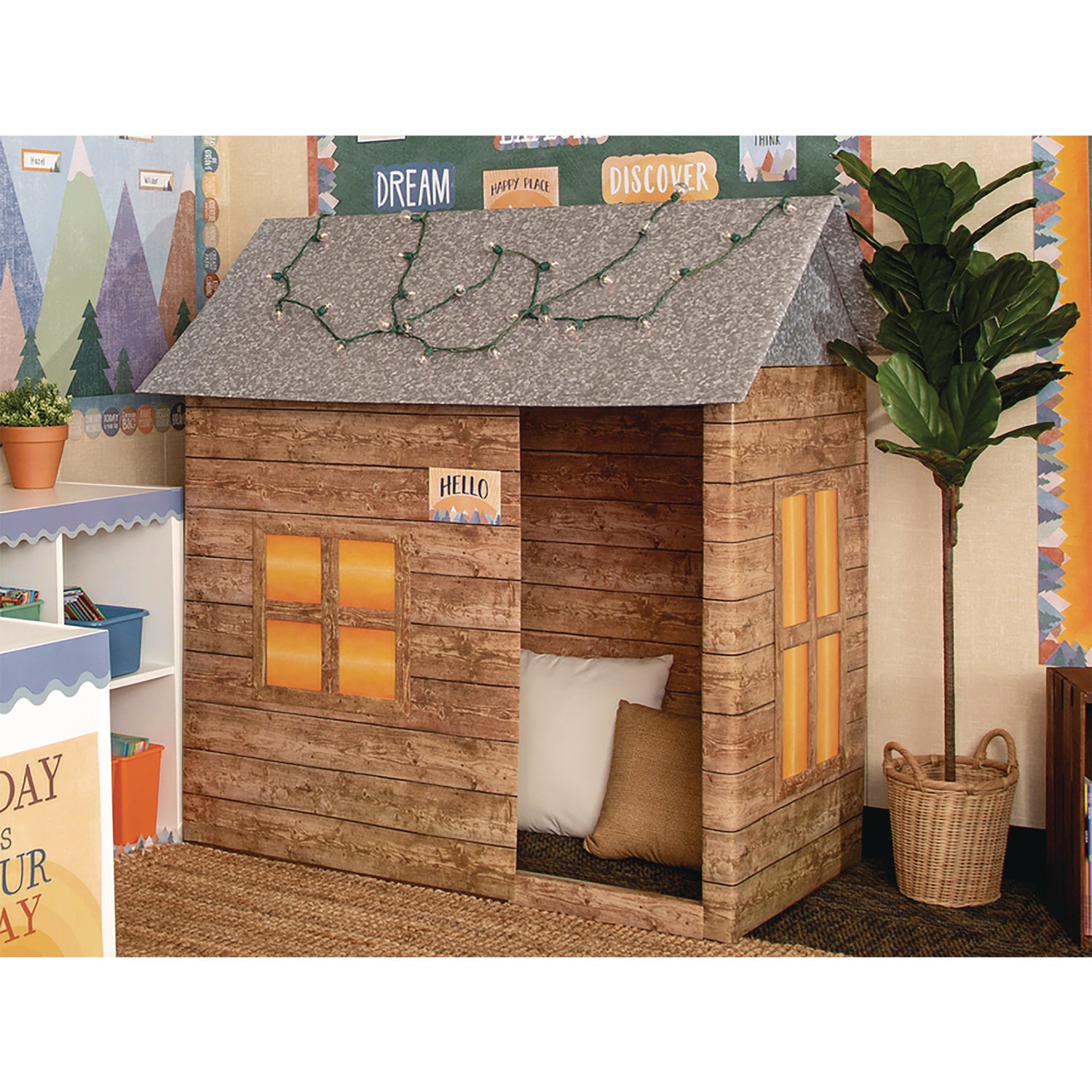 Teacher Created Resources Better Than Paper Bulletin Board Roll, 4 Ft X 12 Ft, Galvanized Metal