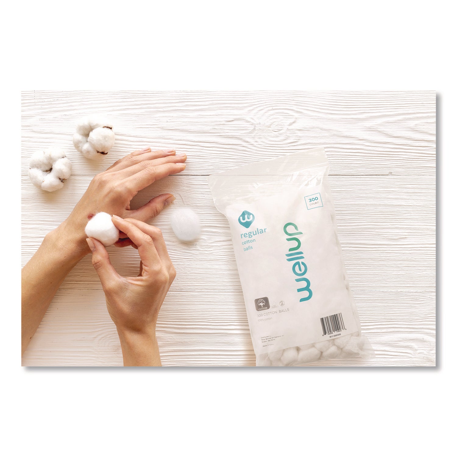 WellUp Regular Cotton Ball, 300/Pack