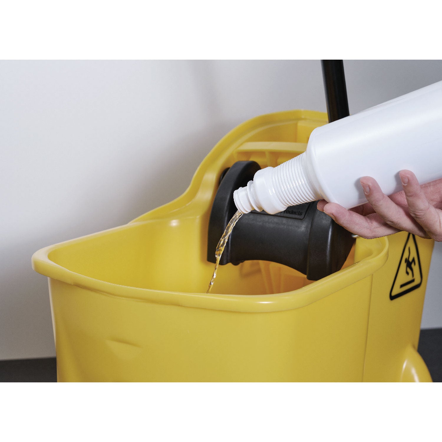 Fresh Products Conqueror 103 Odor Counteractant Concentrate, Lemon, 32 Oz Bottle, 12/carton