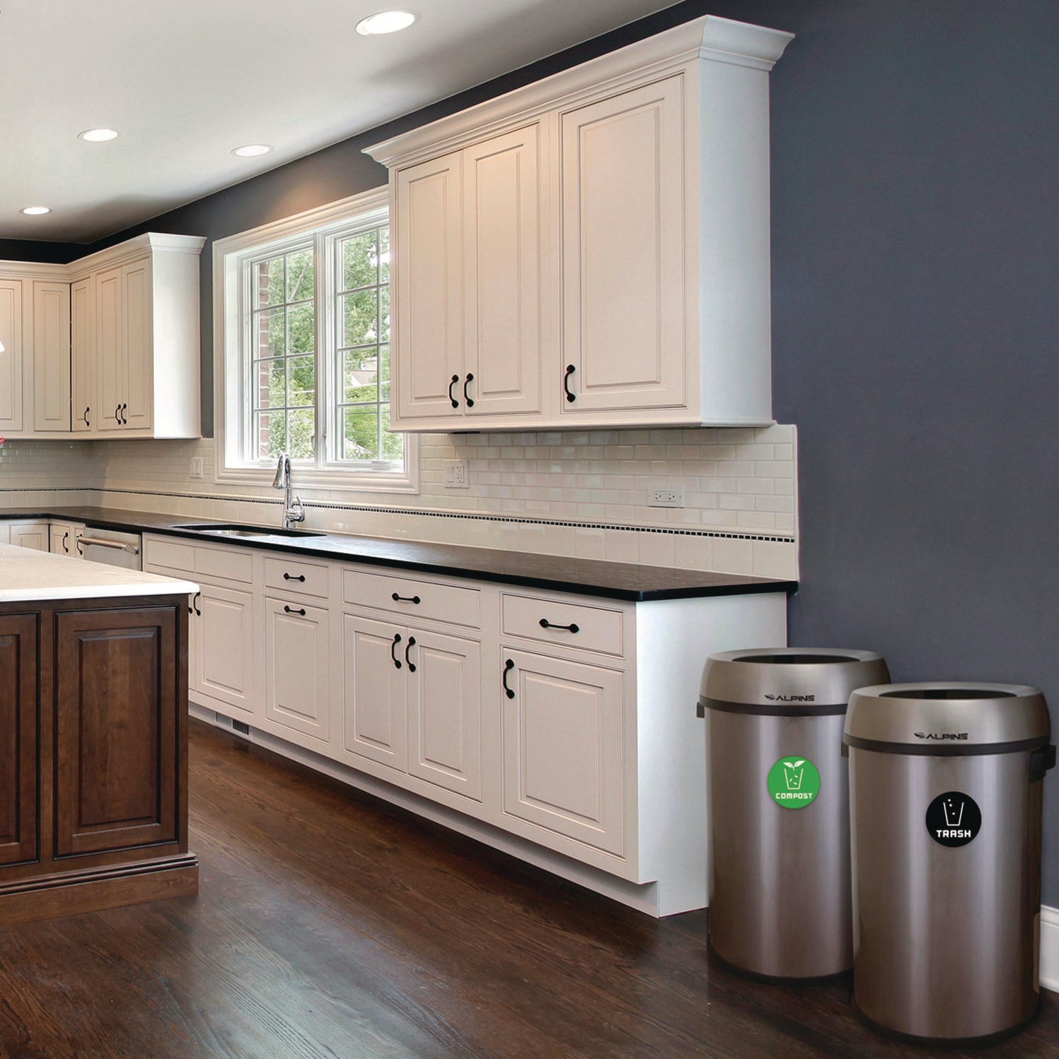 Alpine Industries 17 Gallon Stainless Steel Open Top Compost and Trash Station