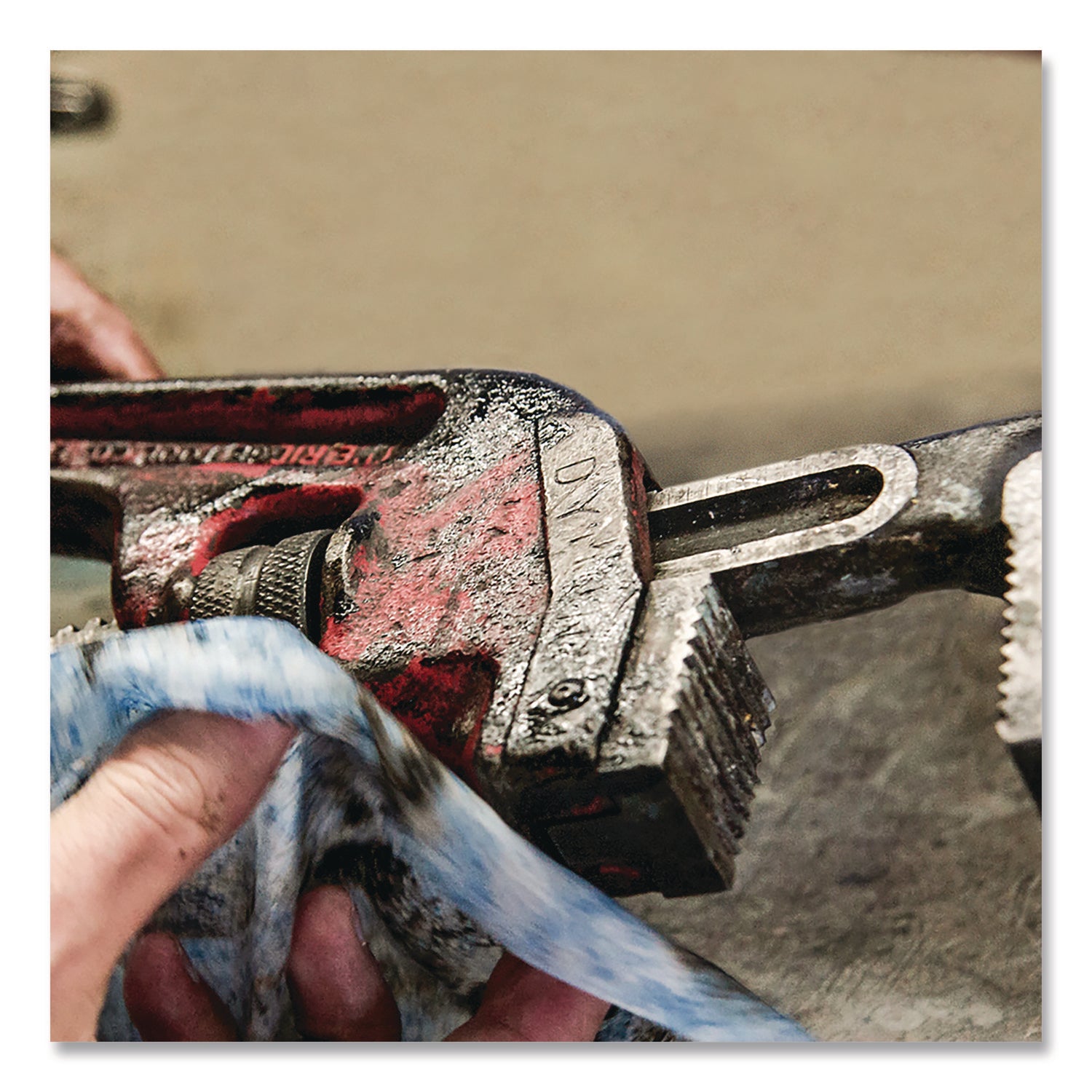 SCRUBS® Hand Cleaner Towels, SCRUBS in-a-Bucket Refill, 1-Ply, 10 x 12, Citrus, Blue/White, 72/Pack, 6 Packs/Carton