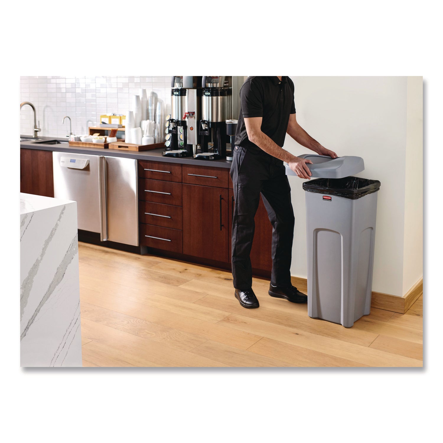 Rubbermaid® Commercial Universal Square Trash Can with Swing Lid, 23 gal, Plastic, Gray