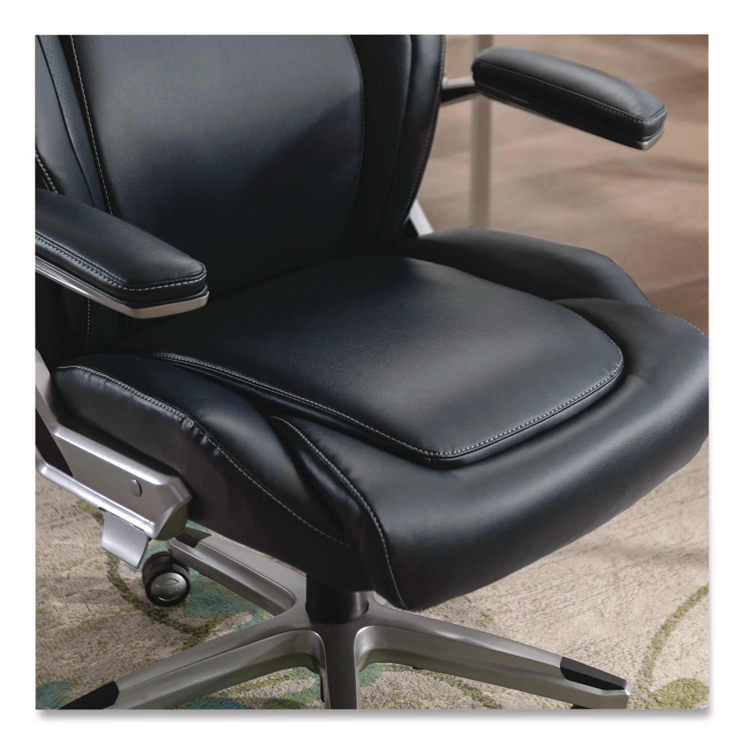 La-Z-Boy® Meyer Bonded Leather Executive Chair, Supports Up to 275 lb, 19" x 22.75", Navy Seat, Navy/Back, Silver Base