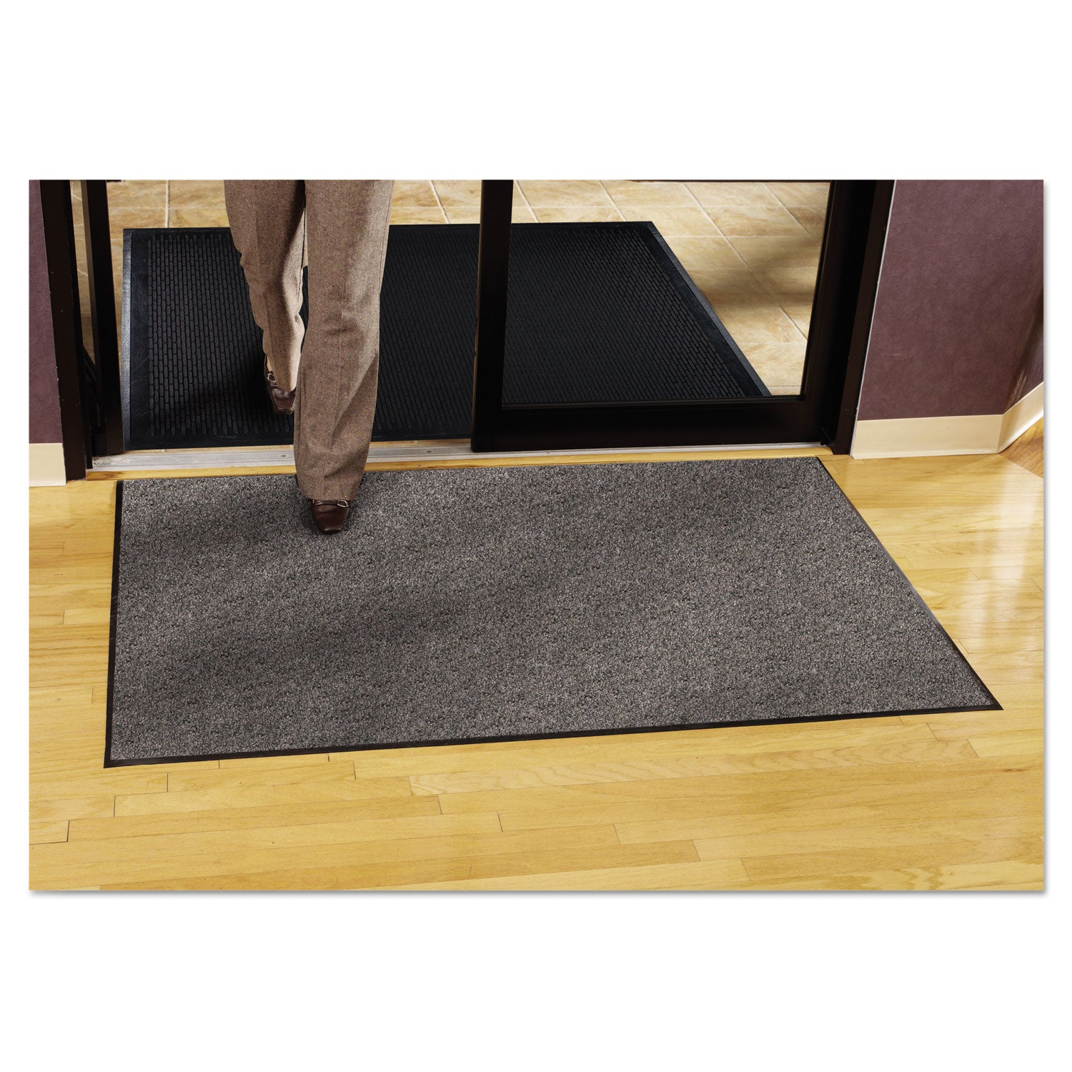Guardian Silver Series Indoor Walk-Off Mat, Polypropylene, 36 X 60, Pepper/salt
