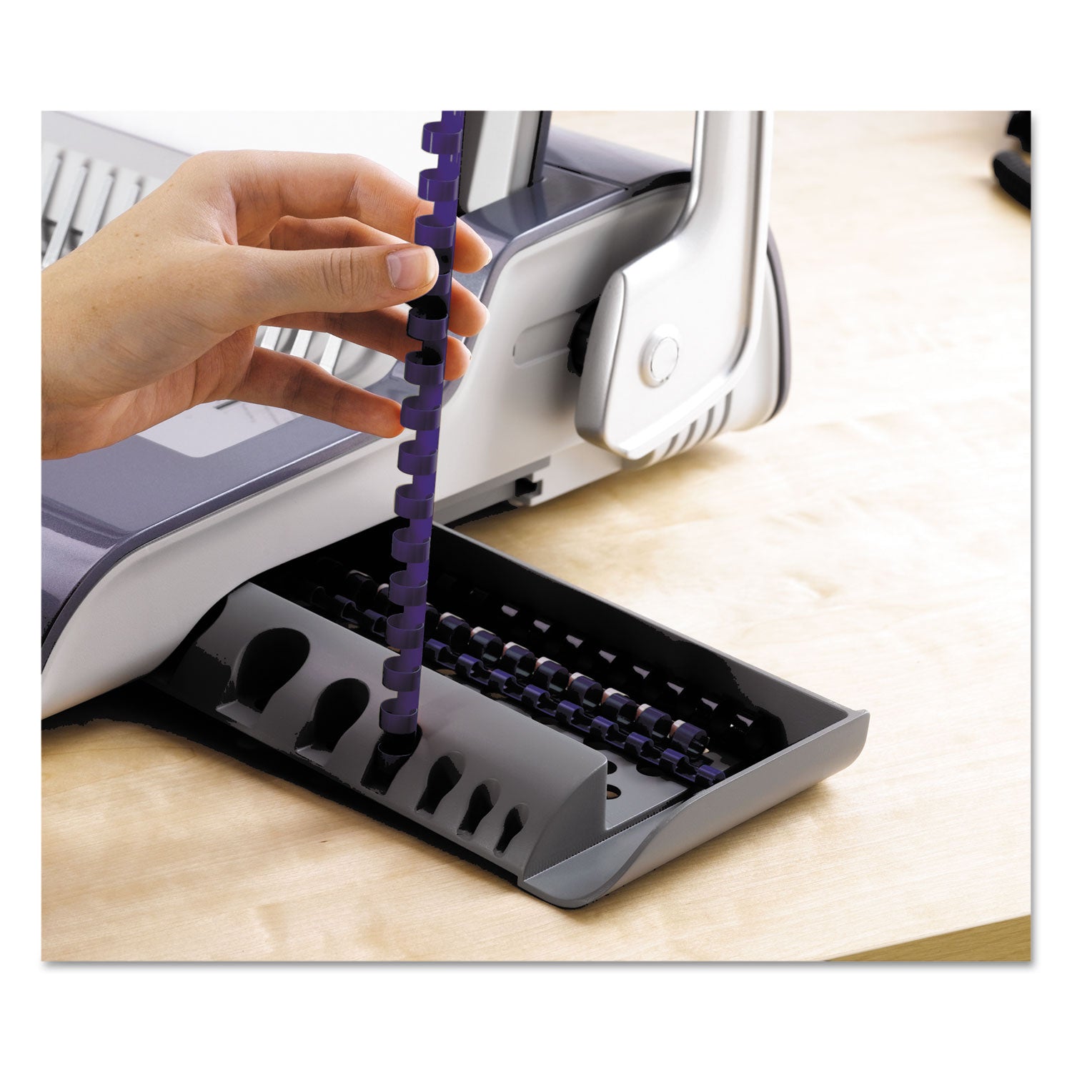 Fellowes® Quasar 500 Electric Comb Binding System, 500 Sheets, 16.88 X 15.38 X 5.13, Metallic Gray