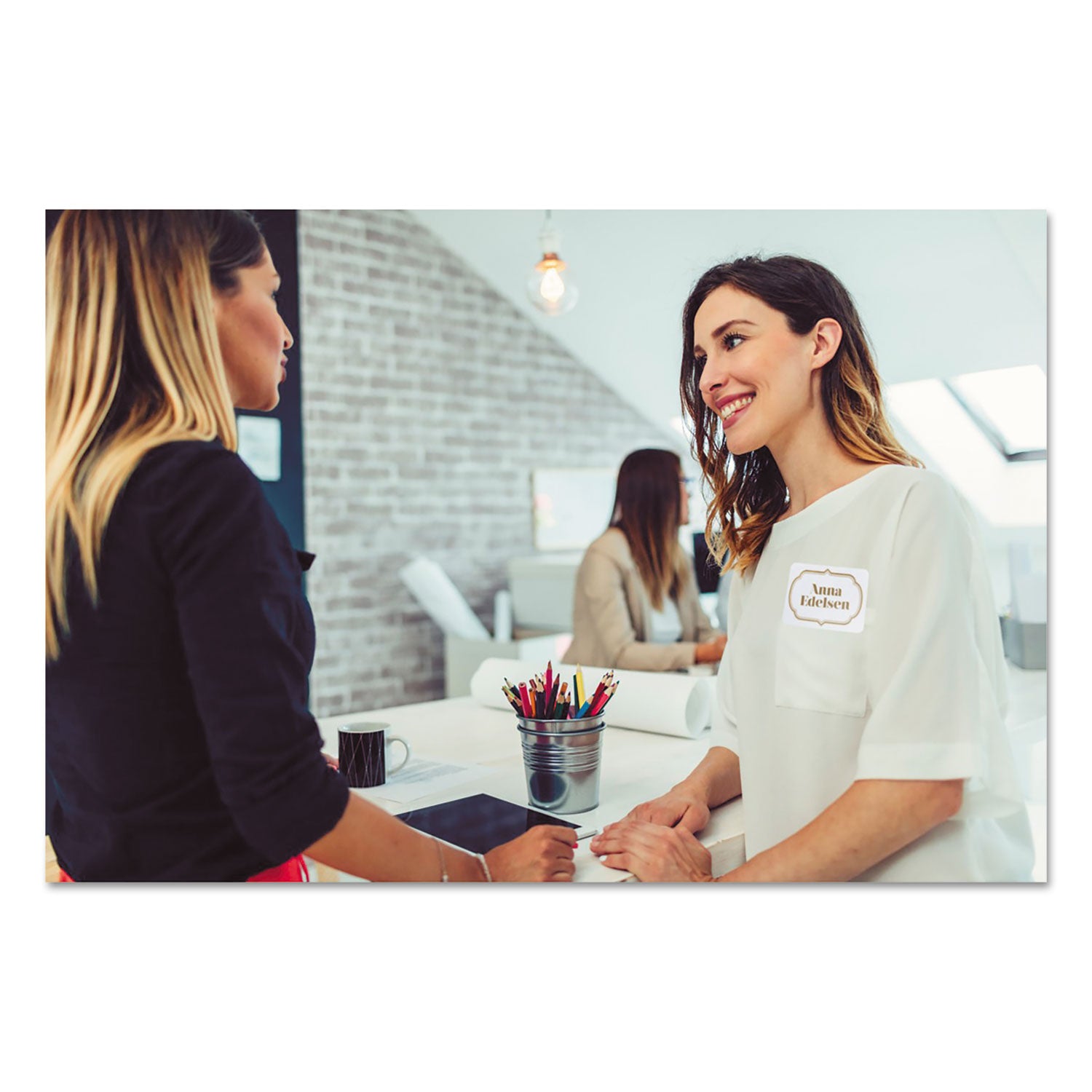 Avery® Flexible Adhesive Name Badge Labels, 3 3/8 X 2 1/3, White/gold Border, 120/pk