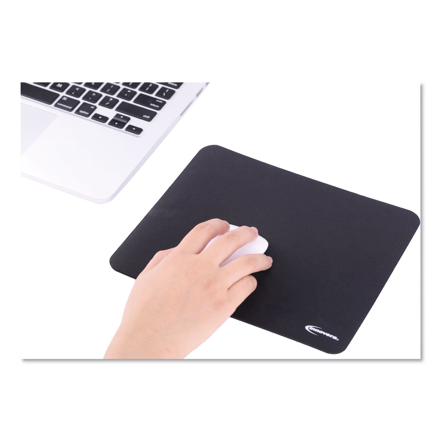 Innovera® Mouse Pad, 9 x 7.5, Black