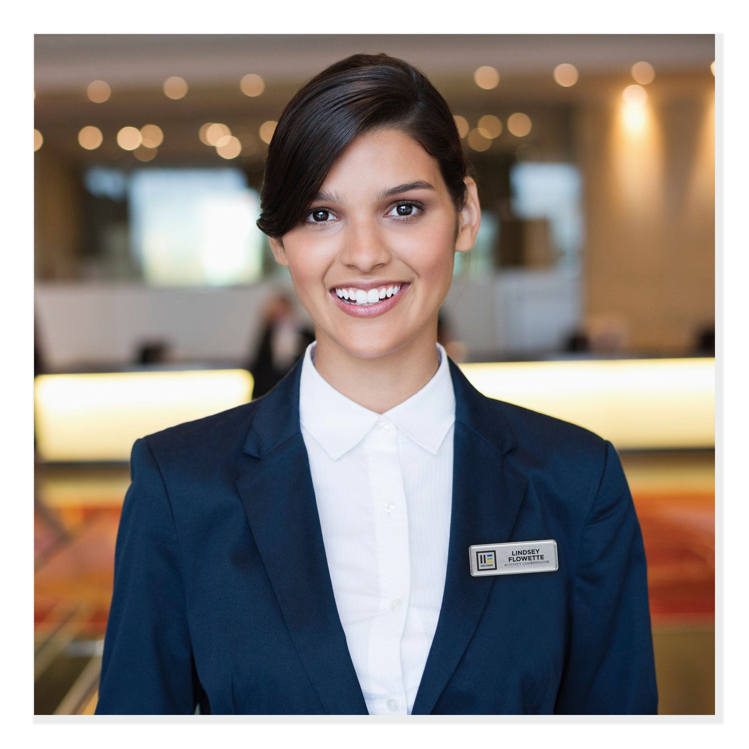 Avery® The Mighty Badge Name Badge Holder Kit, Horizontal, 3 X 1, Laser, Silver, 50 Holders/120 Inserts