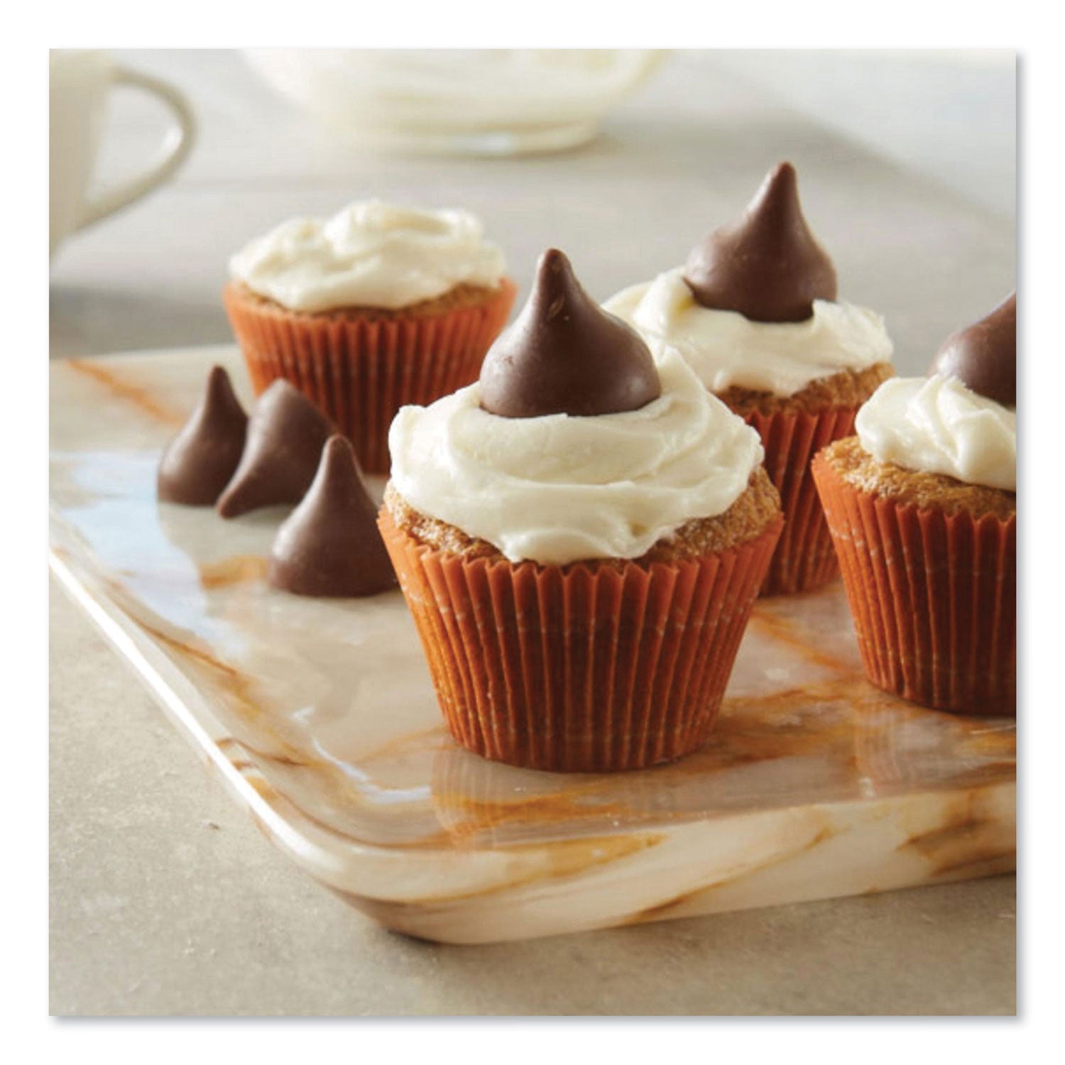 Hershey®'s Kisses, Milk Chocolate, Silver Wrappers, 56 Oz Bag