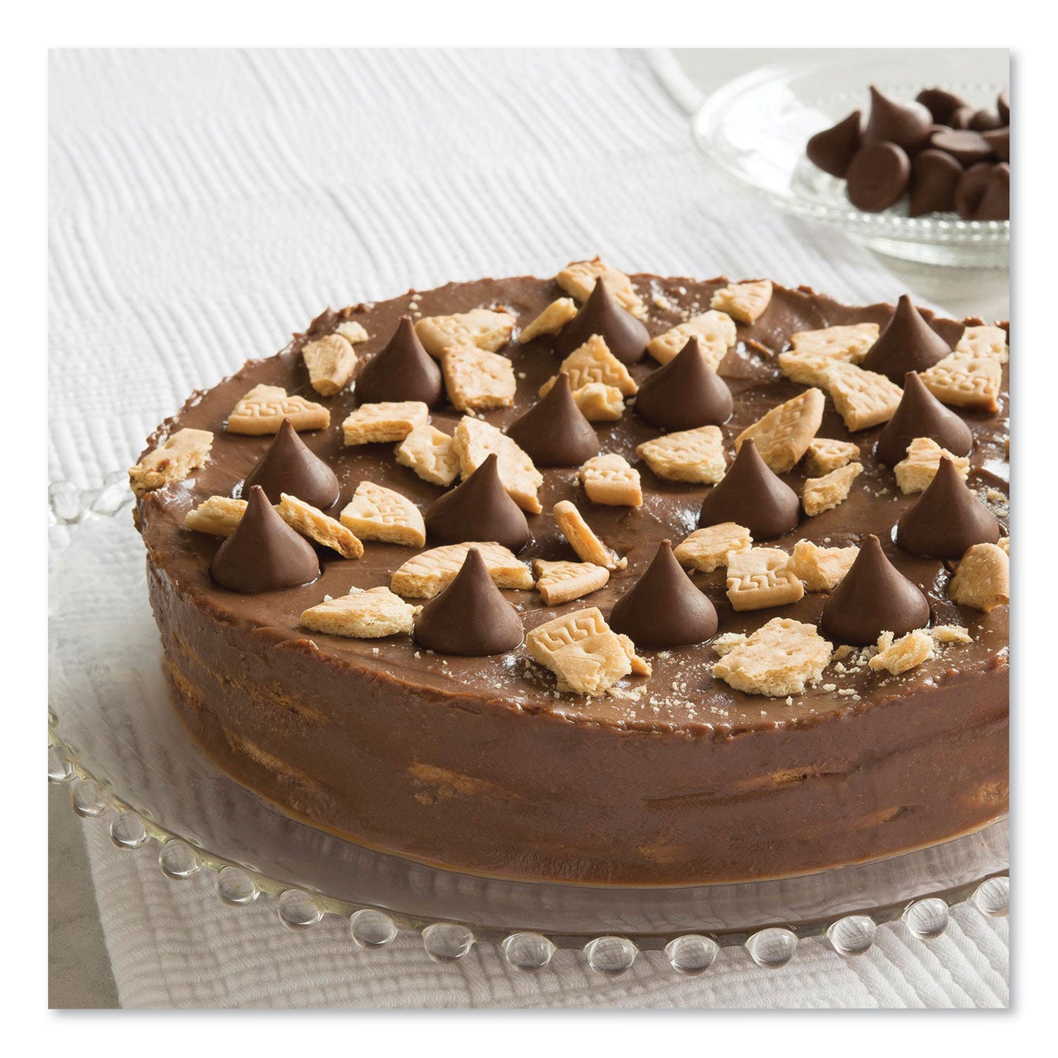 Hershey®'s Kisses, Milk Chocolate, Silver Wrappers, 56 Oz Bag