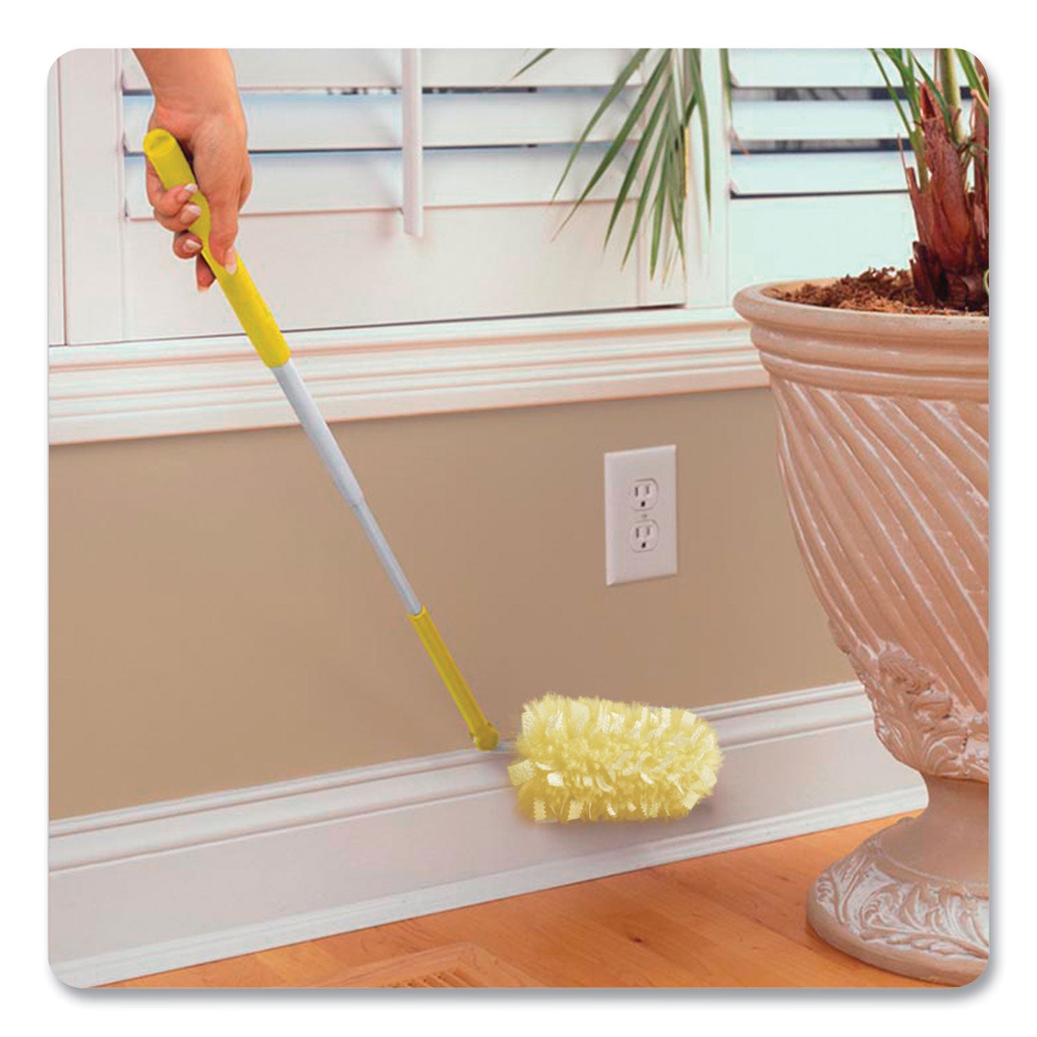 Swiffer® Heavy Duty Dusters Starter Kit, Handle Extends To 3 Ft, 1 Handle With 12 Duster Refills