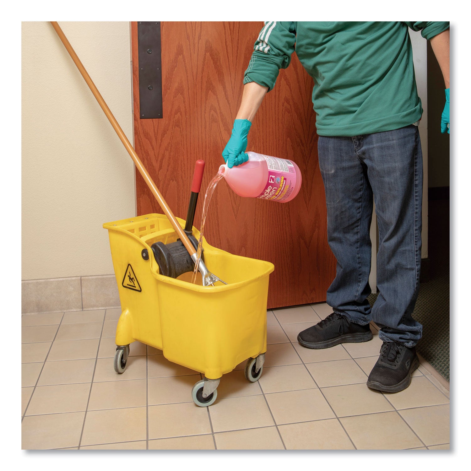 Simple Green® Clean Building Bathroom Cleaner Concentrate, Unscented, 1 Gal Bottle, 2/carton