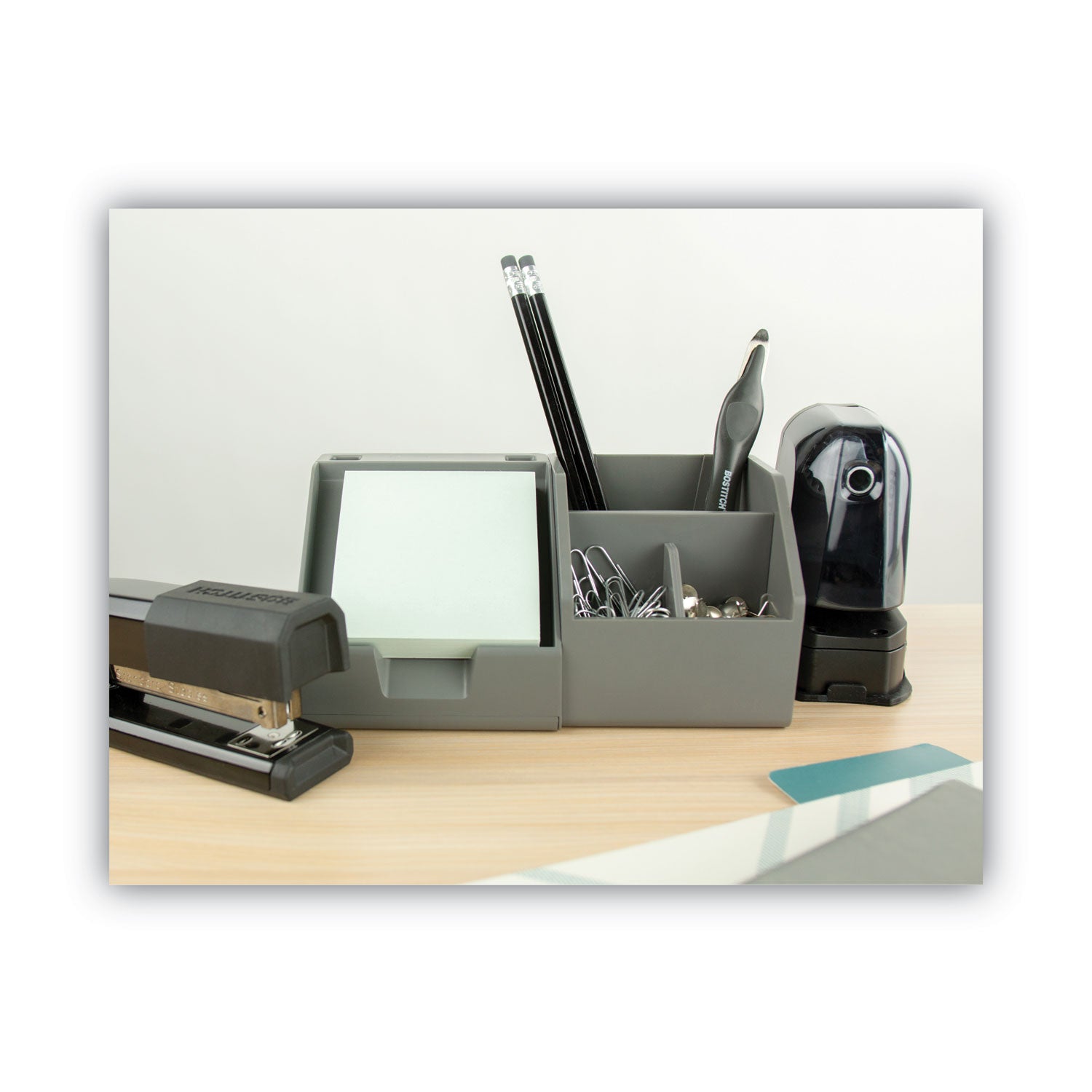 Bostitch® Professional Magnetic Push-Style Staple Remover, Black