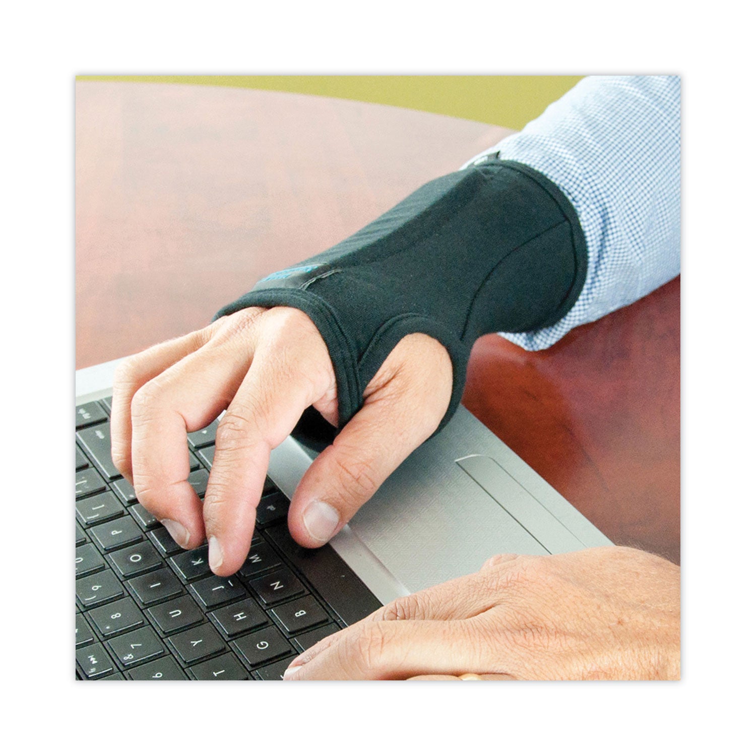 IMAK® RSI SmartGlove Wrist Wrap, Small, Fits Hands Up to 3.25" Wide, Black