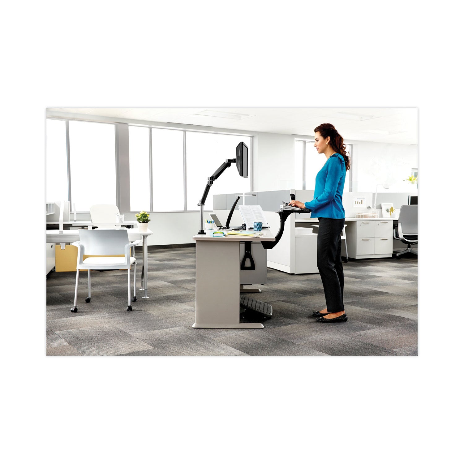 3M™ Sit/stand Easy Adjust Keyboard Tray, Highly Adjustable Platform,, Black