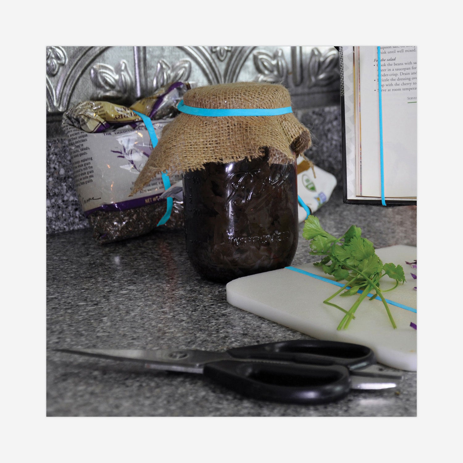 Alliance® Antimicrobial Non-Latex Rubber Bands, Size 33, 0.04" Gauge, Cyan Blue, 4 Oz Box, 180/box