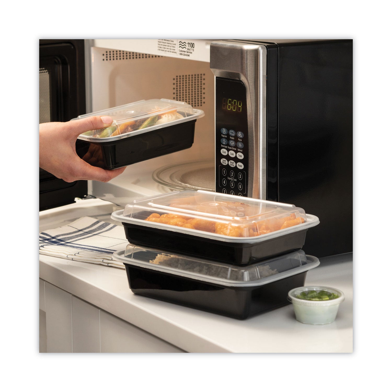 Pactiv Evergreen Newspring VERSAtainer Microwavable Containers, 38 oz, 8.8 x 6 x 2.5, Black/Clear, Plastic, 150/Carton