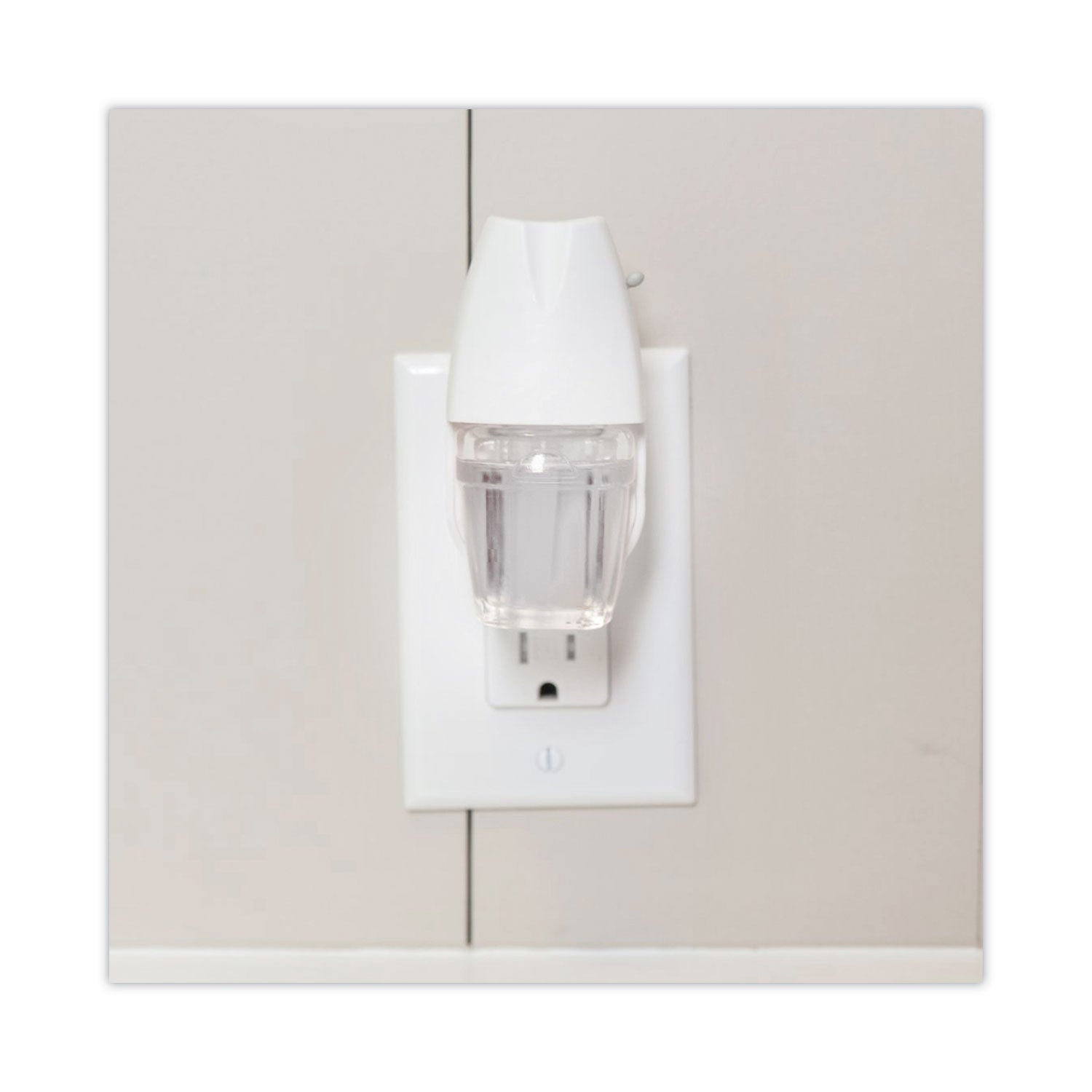 BRIGHT Air® Electric Scented Oil Air Freshener Refill, Linen And Spring Breeze, 0.67 Oz Bottle, 5/pack