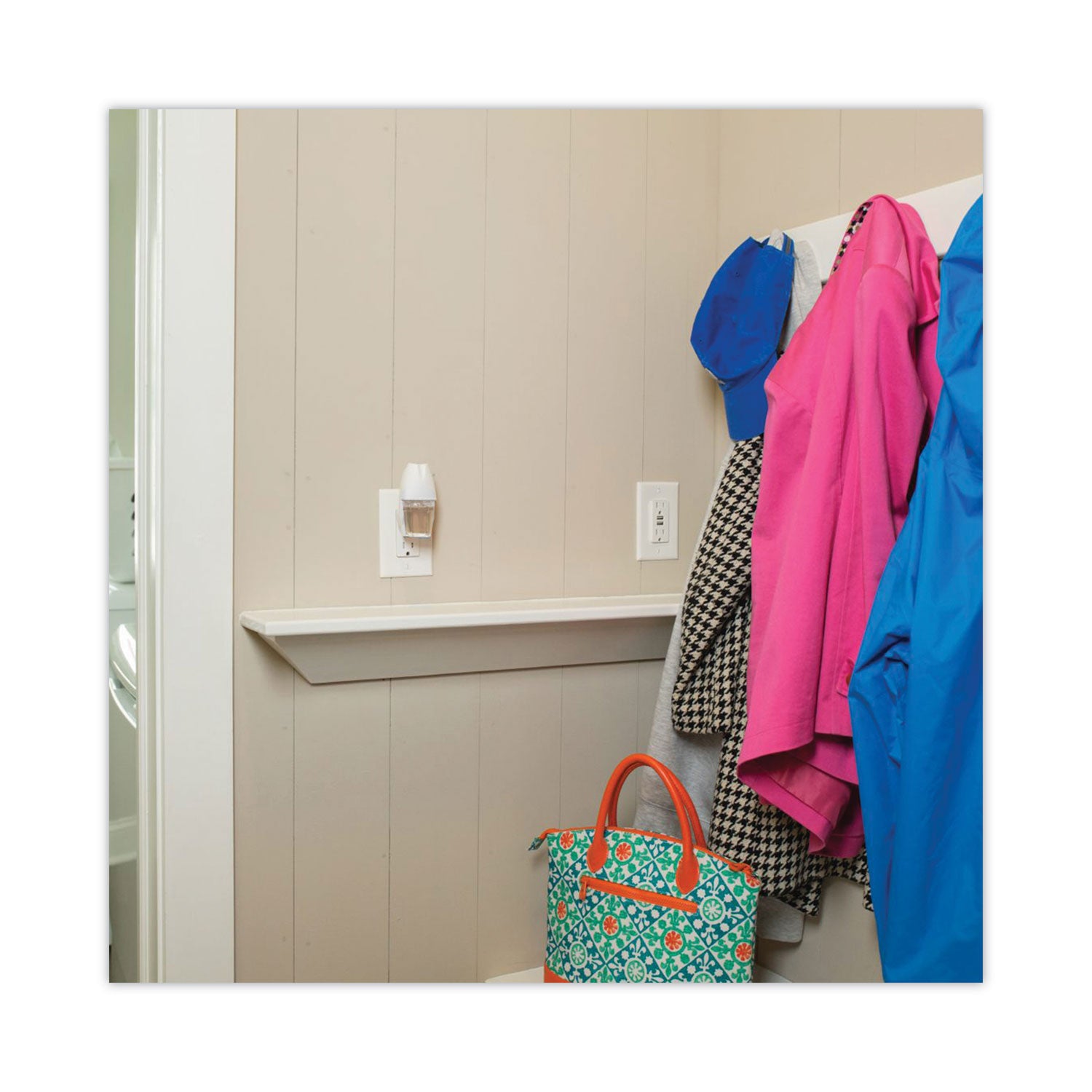 BRIGHT Air® Electric Scented Oil Air Freshener Refill, Linen And Spring Breeze, 0.67 Oz Bottle, 5/pack