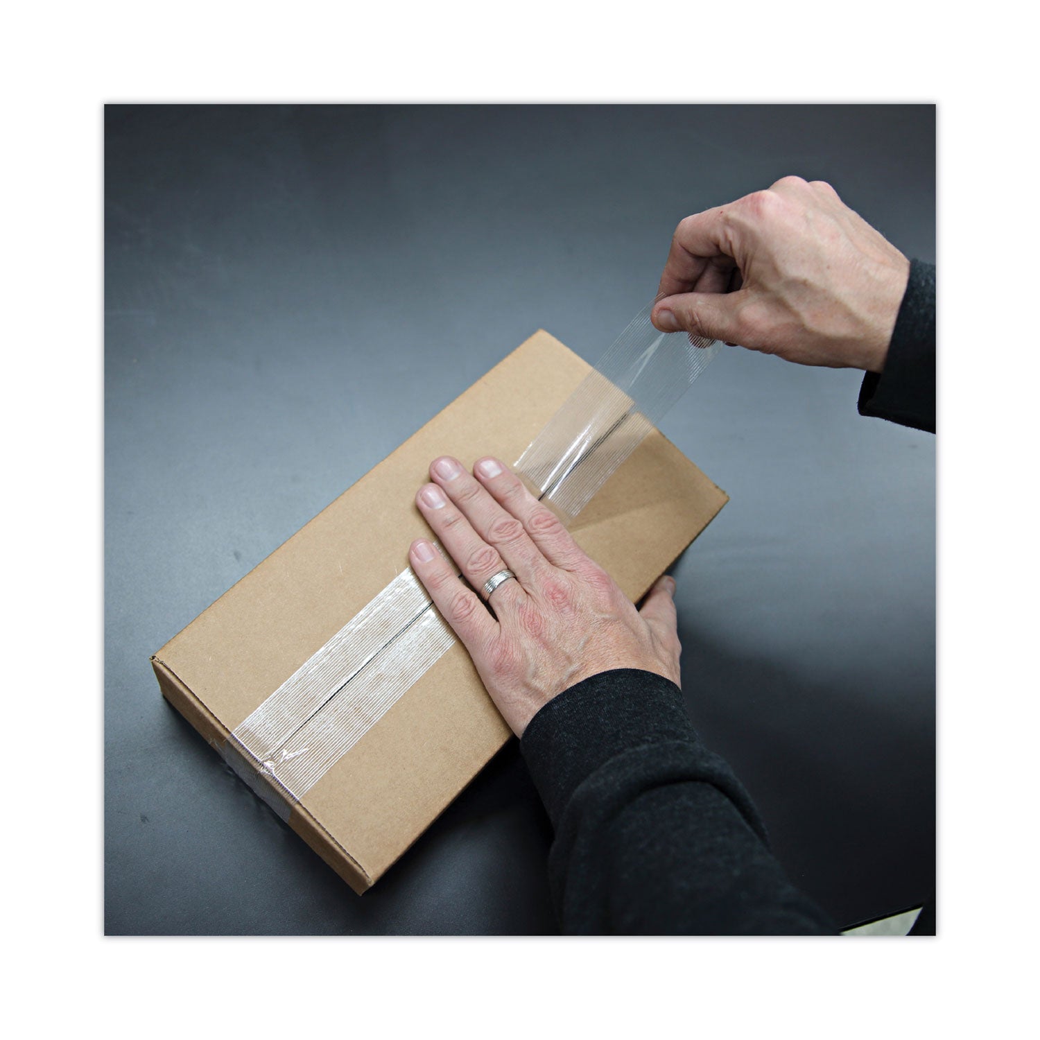 Universal® 120# Utility Grade Filament Tape, 3" Core, 48 Mm X 54.8 M, Clear