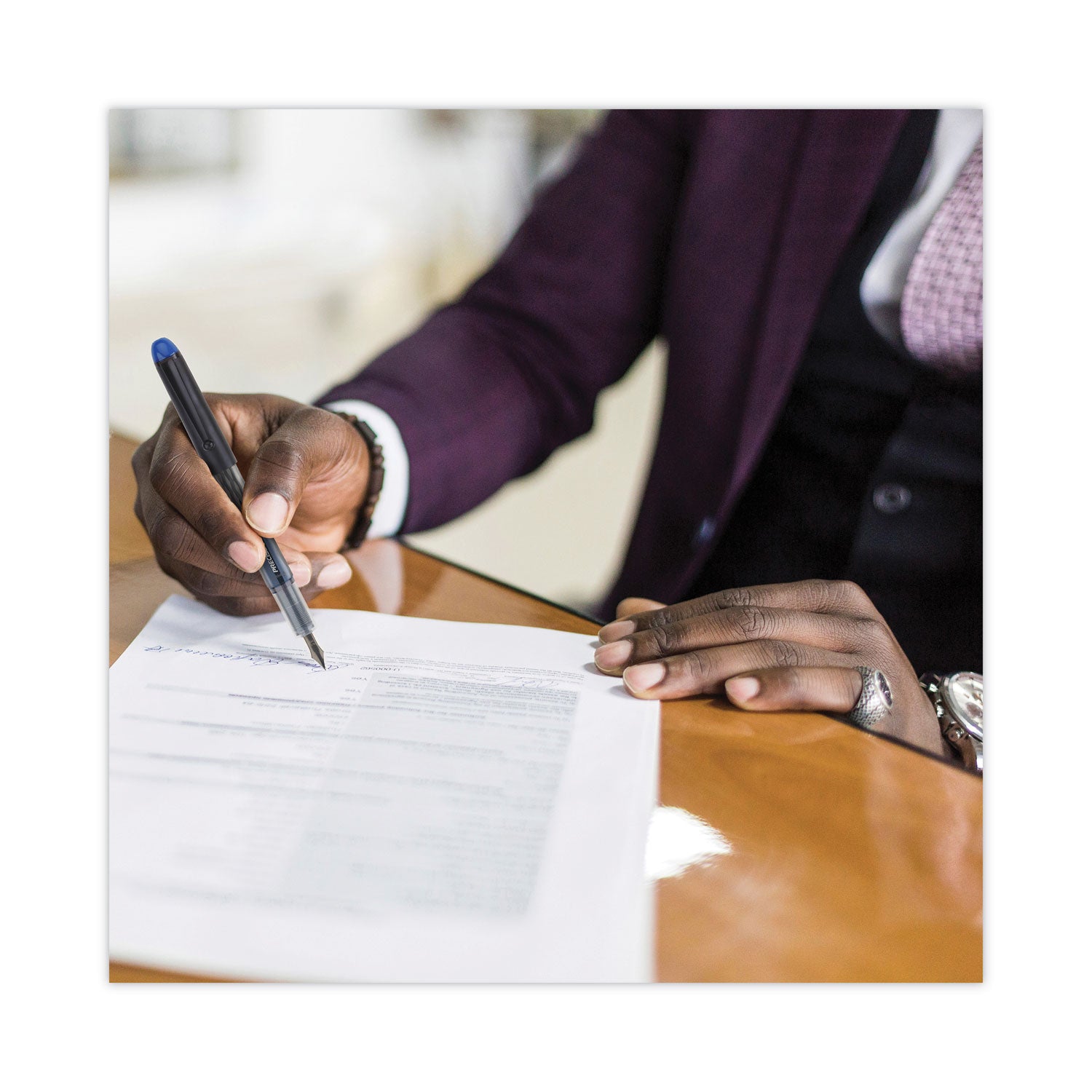 Pilot® Varsity Fountain Pen, Medium 1 mm, Blue Ink, Clear/Black/Blue Barrel