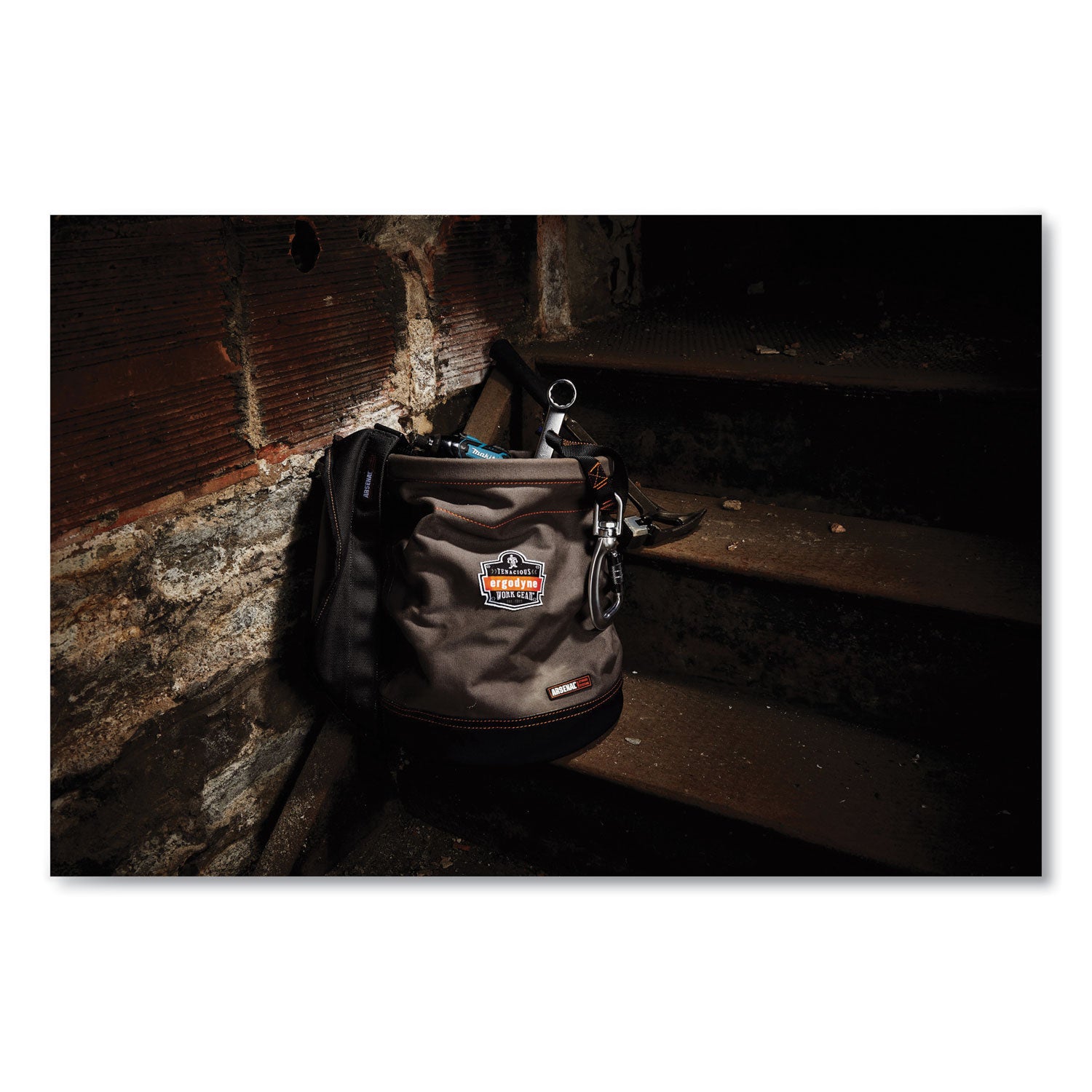 ergodyne® Arsenal 5940 Swiveling Carabiner Canvas Hoist Bucket, 150 lb, Gray