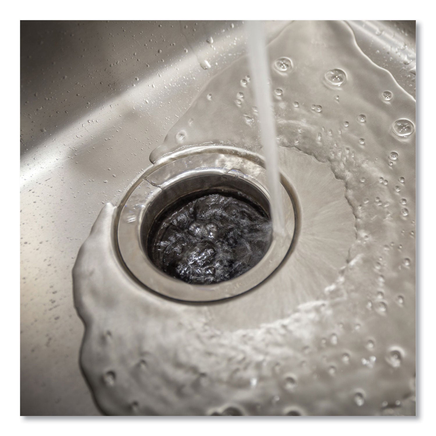 Betco® Green Earth Garbage Disposal Cleaner, Fruity Scent, 2 oz Packet, 30/Carton