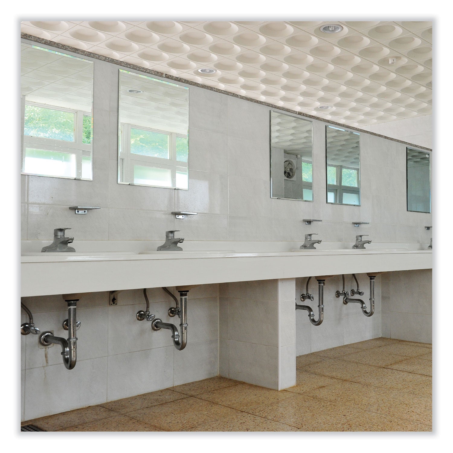 Betco® Btb Mildew Stain Remover, Apple, 32 Oz Spray Bottle, 12/carton