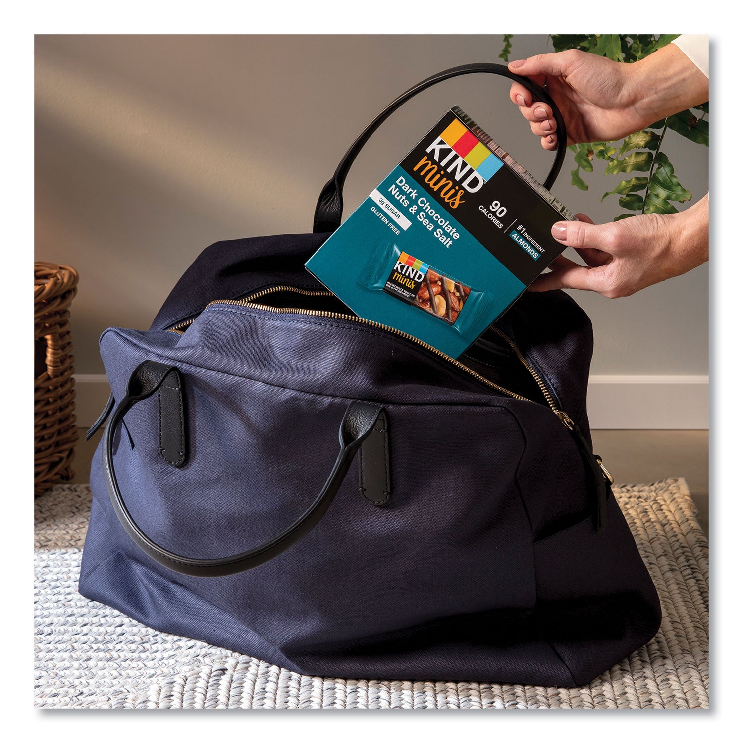 KIND Minis, Dark Chocolate Nuts/sea Salt, 0.7 Oz, 10/pack