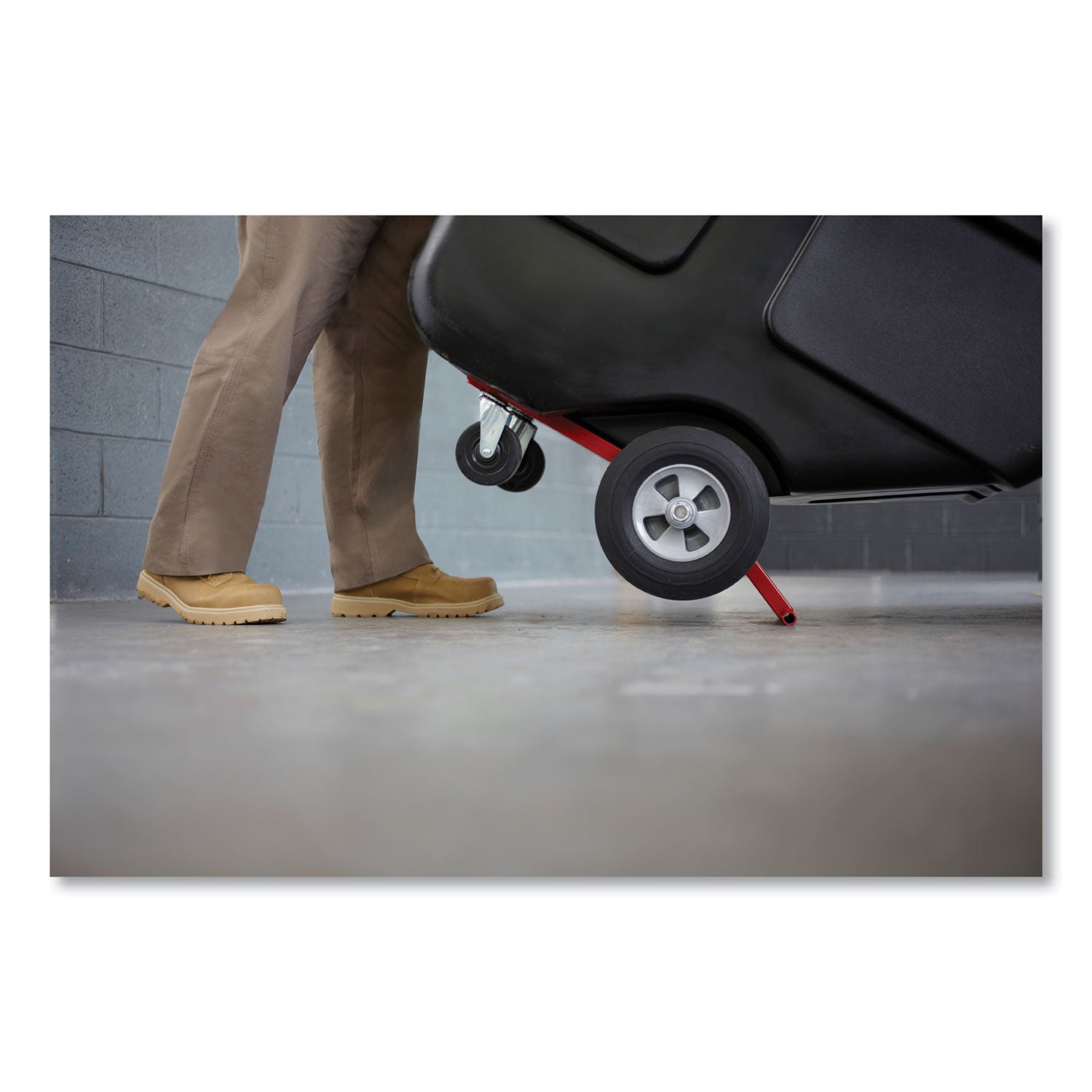 Rubbermaid® Commercial 0.5 cu yd BRUTE Rotomolded Tilt Truck, 450 lb Capacity, Black