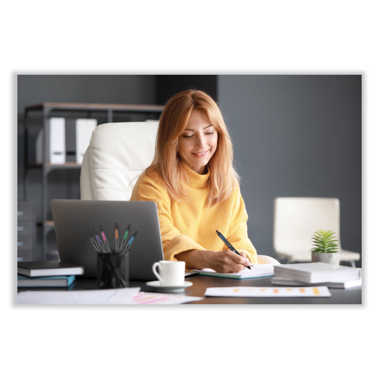 uniball® 207 Plus+ Gel Pen, Retractable, Medium 0.7 mm, Black Ink, Black Barrel, Dozen