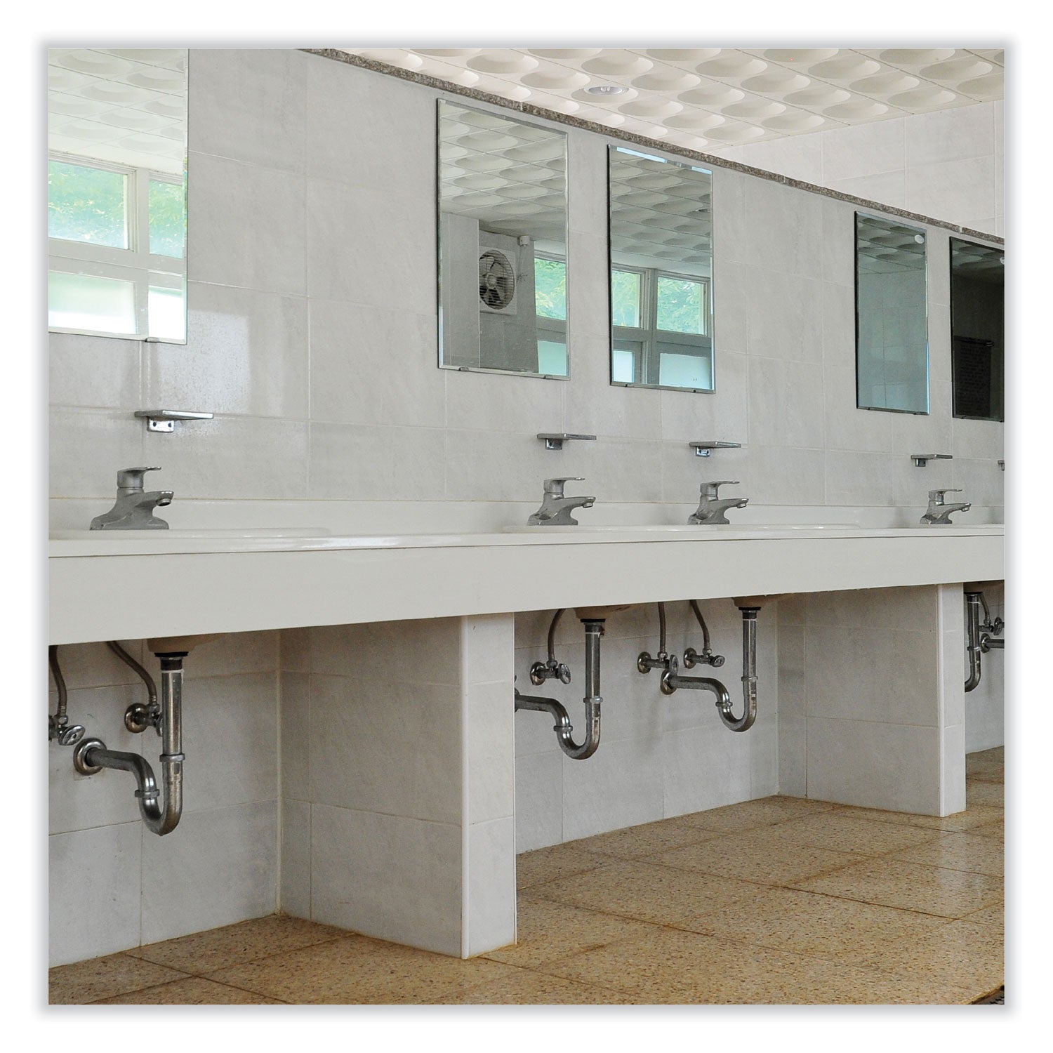 Betco® Rest Stop Non-Acid Bowl And Restroom Cleaner, Floral Fresh Scent, 1 Gal Bottle, 4/carton