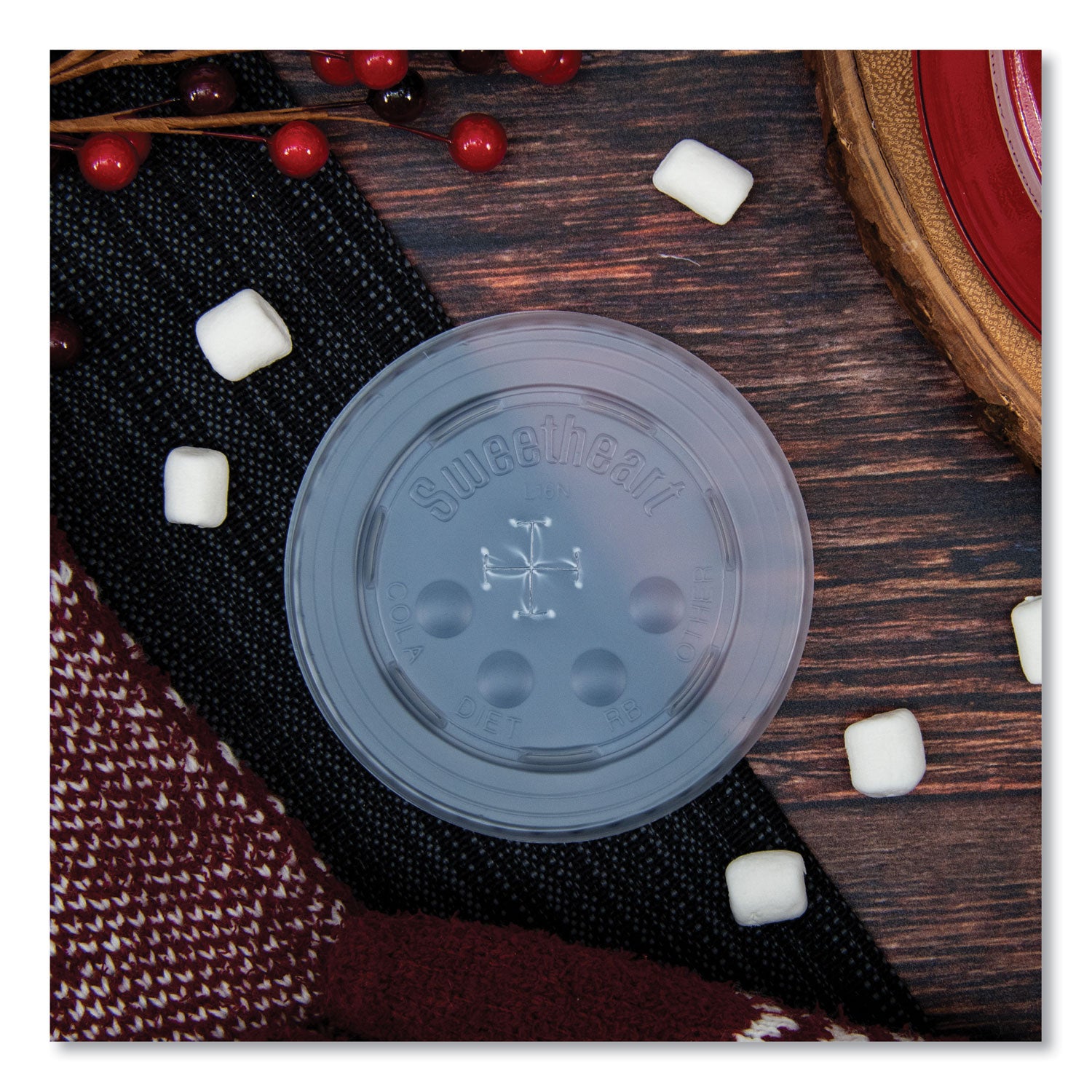 SOLO® Polystyrene Plastic Flat Straw-Slot Cold Cup Lids, Fits 12 oz to 24 oz Cold Cups, Plastic, Translucent, 125/Pack, 16 Packs/CT