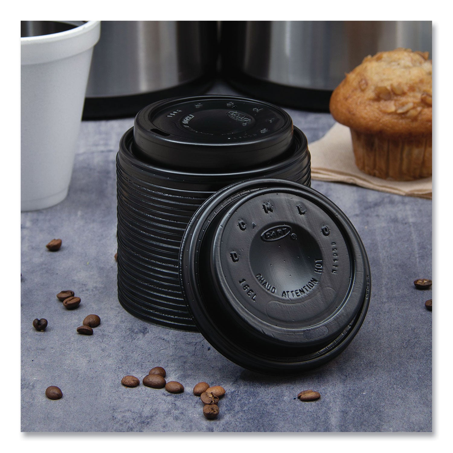 SOLO® Cappuccino Dome Sipper Lids, Fits 12 oz to 24 oz Hot Cups, Plastic, Black, 100/Pack, 10 Packs/Carton