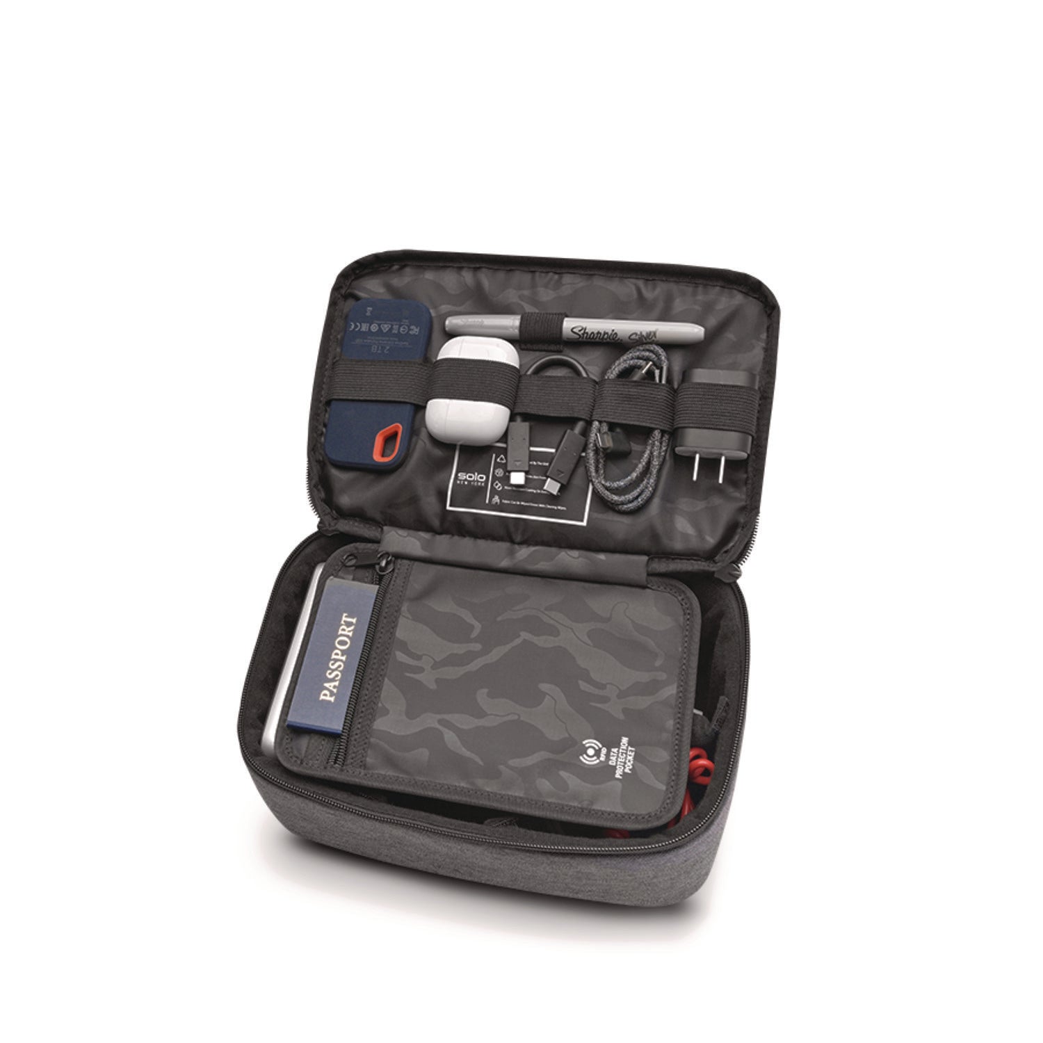 Solo Bridge Street RFID Tech Case, 3.25 x 6.38, Gray