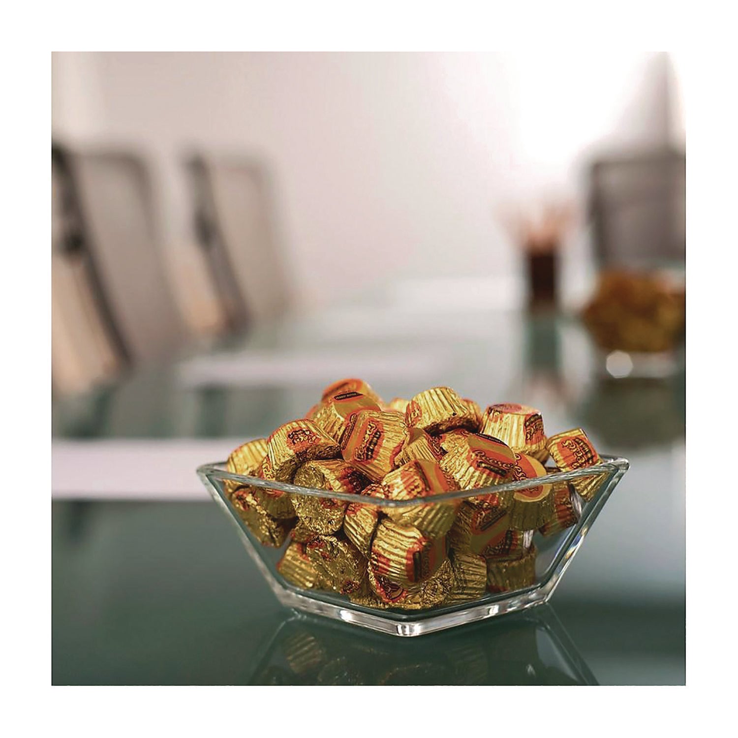 Reese's® Peanut Butter Cups Miniatures, Party Pack, 35.6 oz Bag