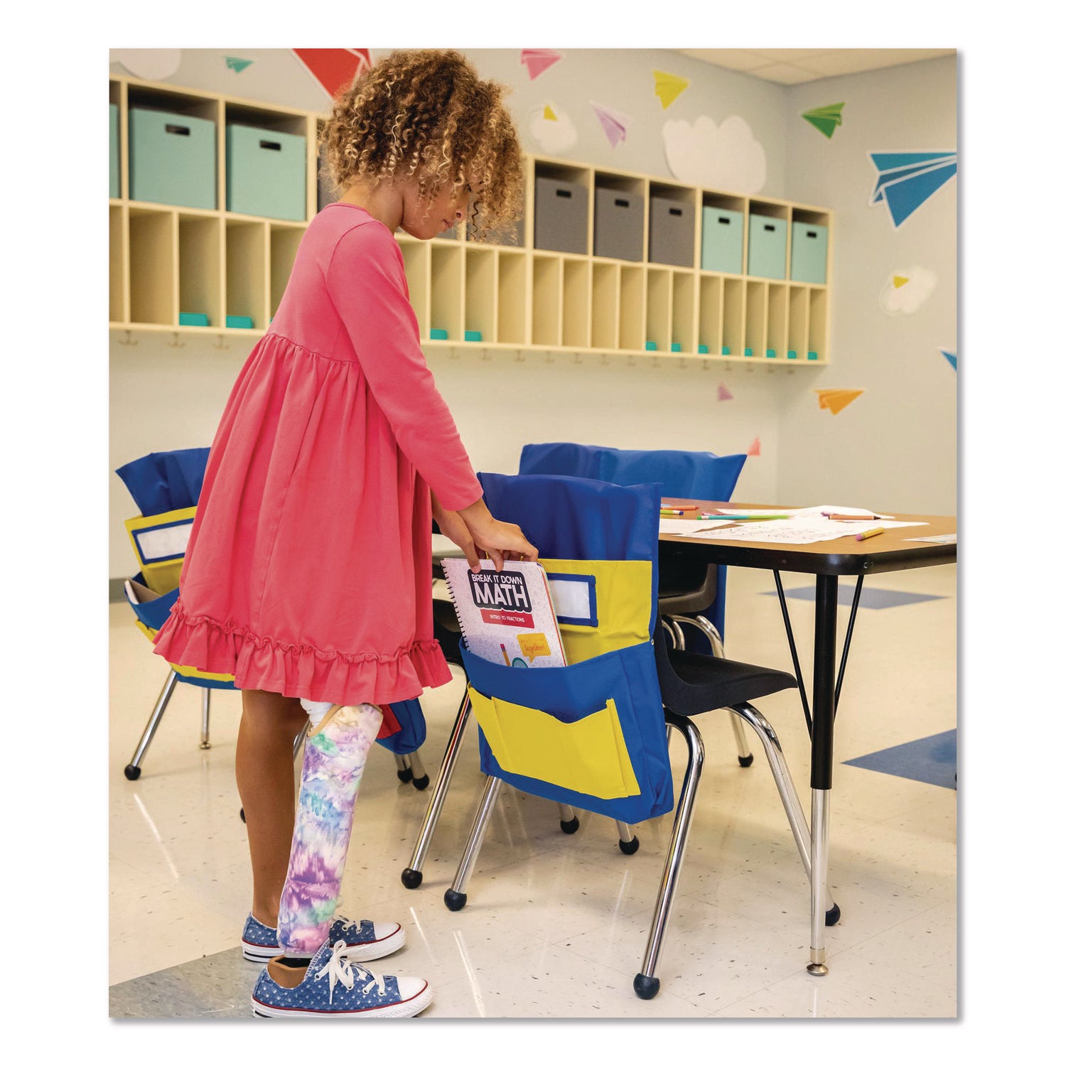 Carson-Dellosa Education Chairback Buddy for Student Chairs with a Back Width Up to 15", Medium, 15 x 1.5 x 19, Fabric, Blue/Yellow