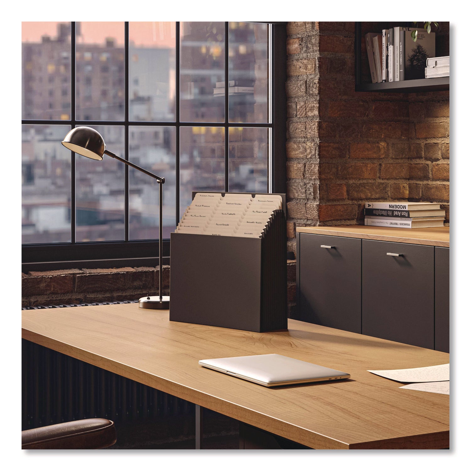 Smead Stadium File, 10.5" Expansion, 12 Sections, 1/3-Cut Tabs, Letter Size, Charcoal