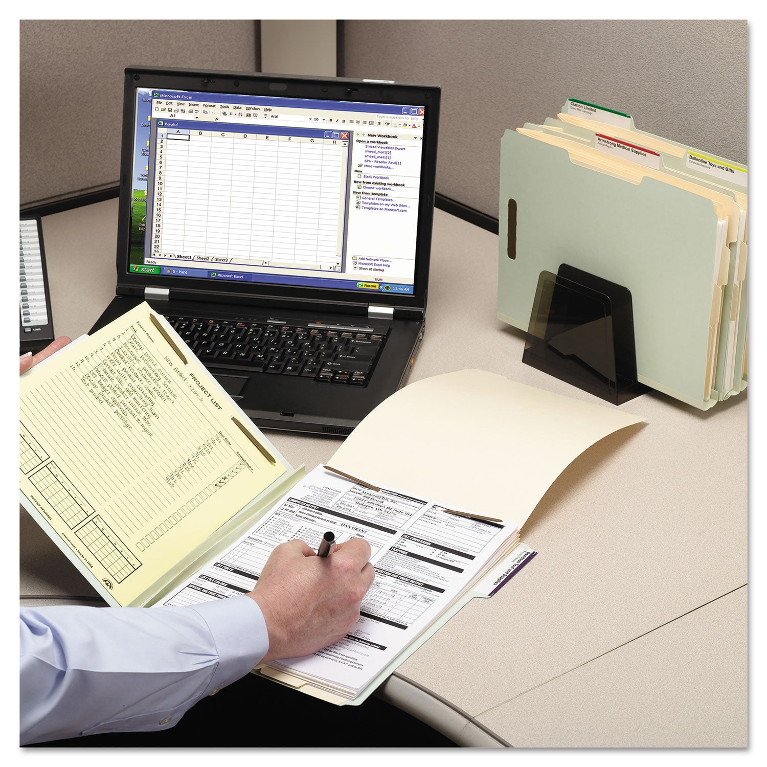 Smead Recycled Pressboard Fastener Folders, 1" Expansion, 2 Fasteners, Letter Size, Gray-Green Exterior, 25/Box