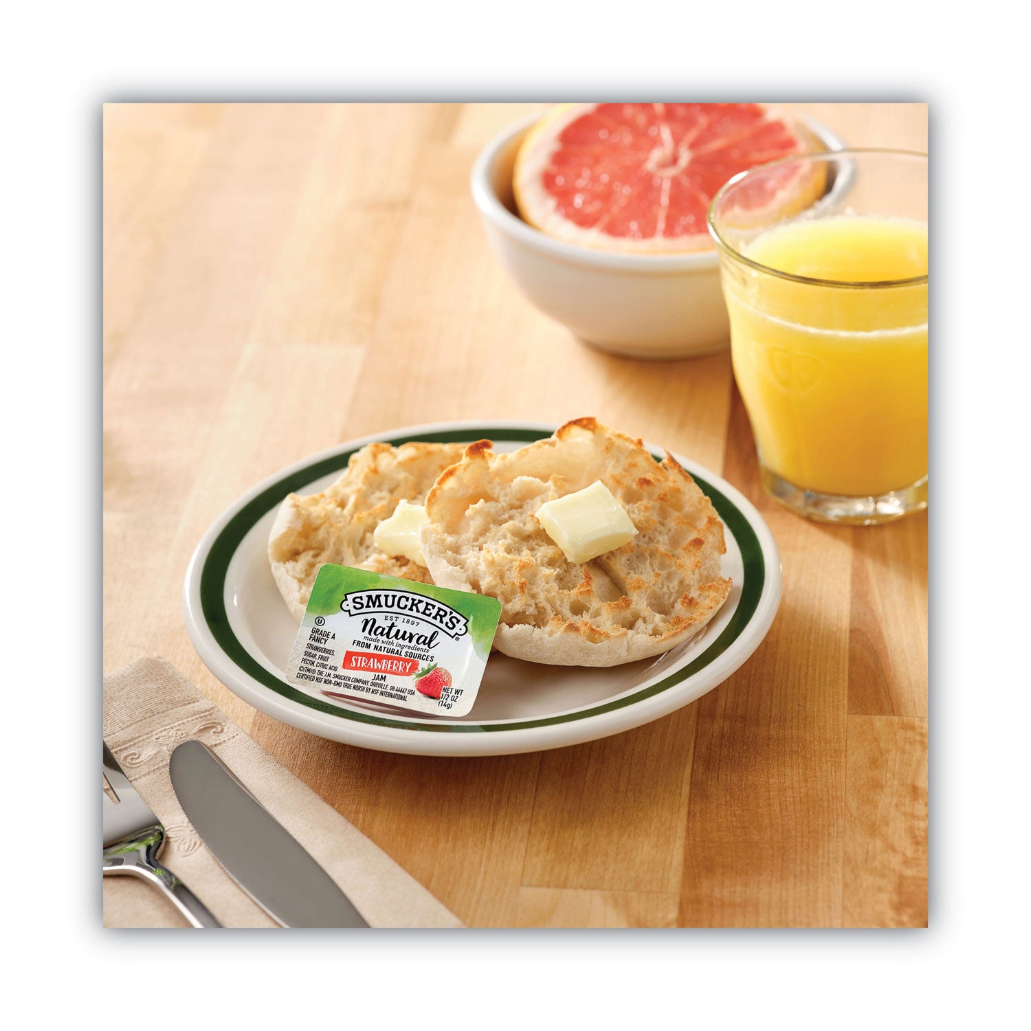 Smucker's® Smuckers 1/2 Ounce Natural Jam, 0.5 Oz Container, Strawberry, 200/carton