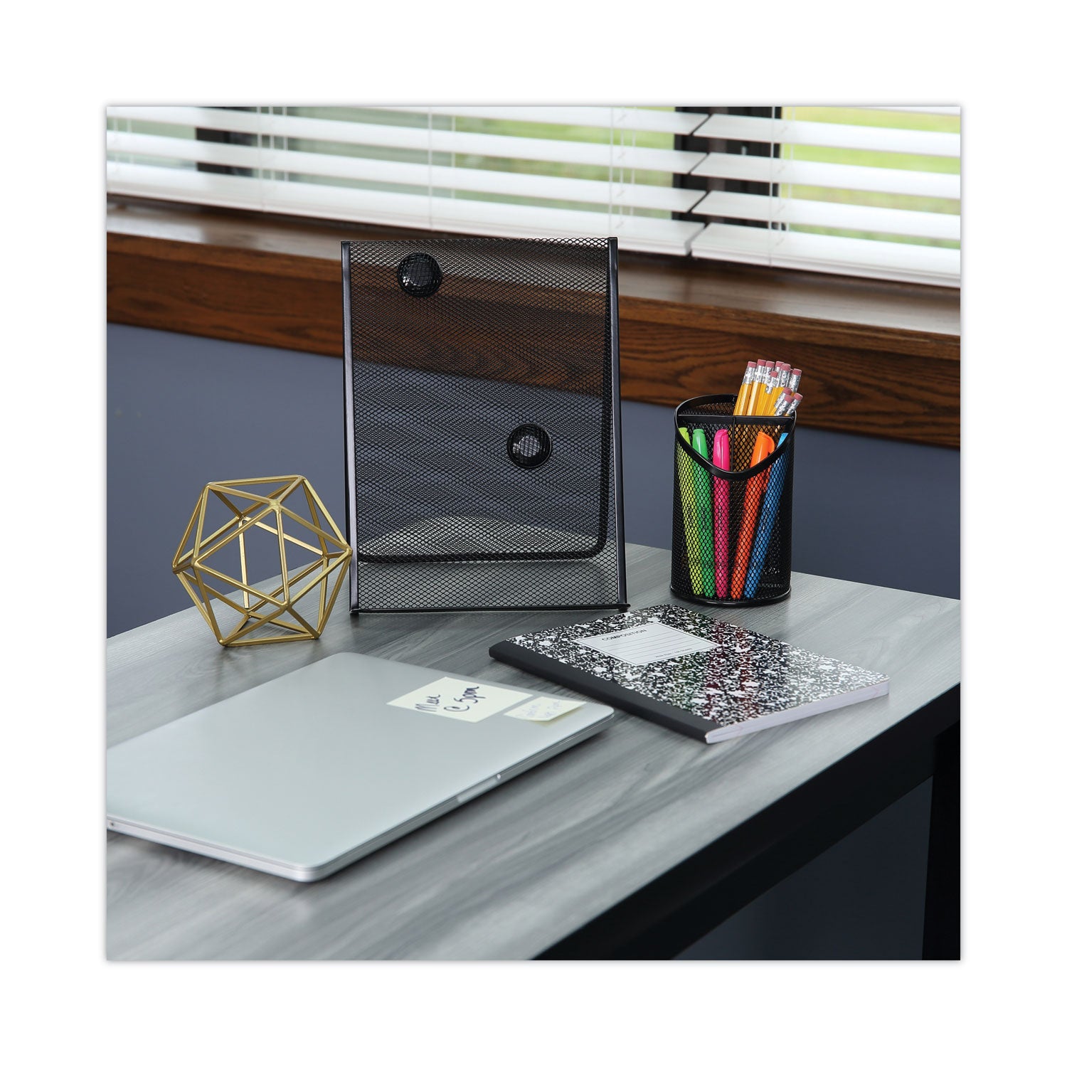 Universal™ Pocket Highlighters, Fluorescent Blue Ink, Chisel Tip, Blue Barrel, Dozen