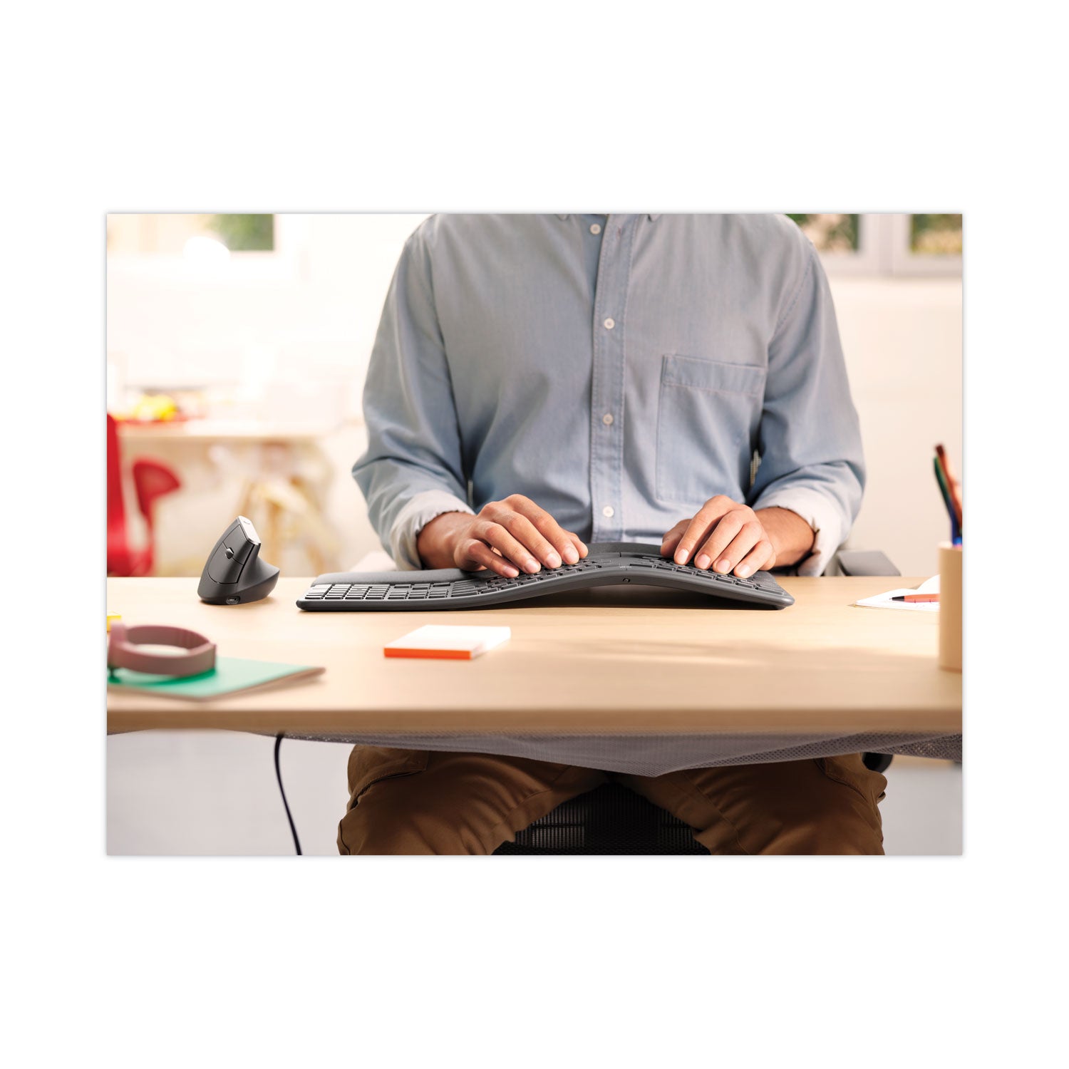 Logitech® Ergo K860 Split Keyboard for Business, Graphite