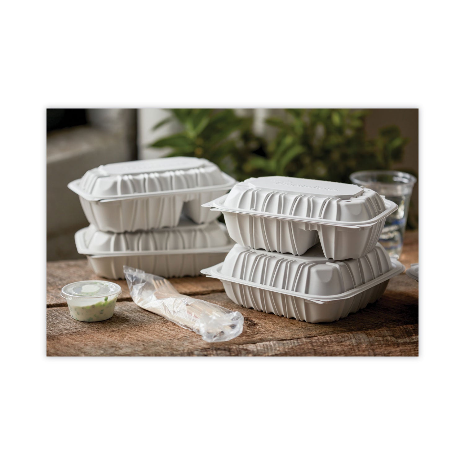 Pactiv Evergreen EarthChoice Vented Microwavable MFPP Hinged Lid Container, 2 Compartments, 9 x 6 x 3.1, White, Plastic, 170/Carton