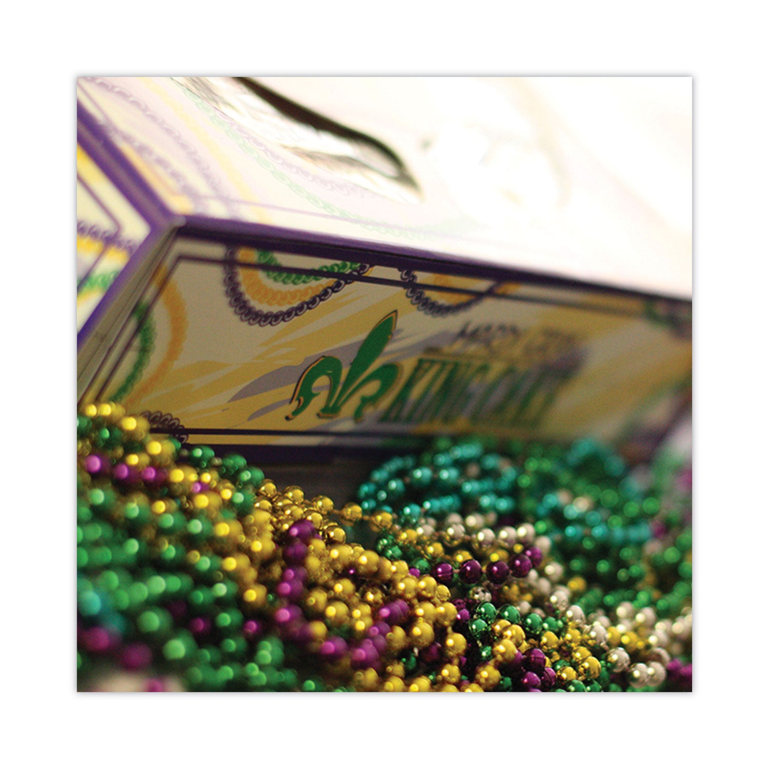 SCT® Mardi Gras King Cake Window Boxes, 19 x 14 x 3.5, Green/Purple/White, Paper, 50/Carton